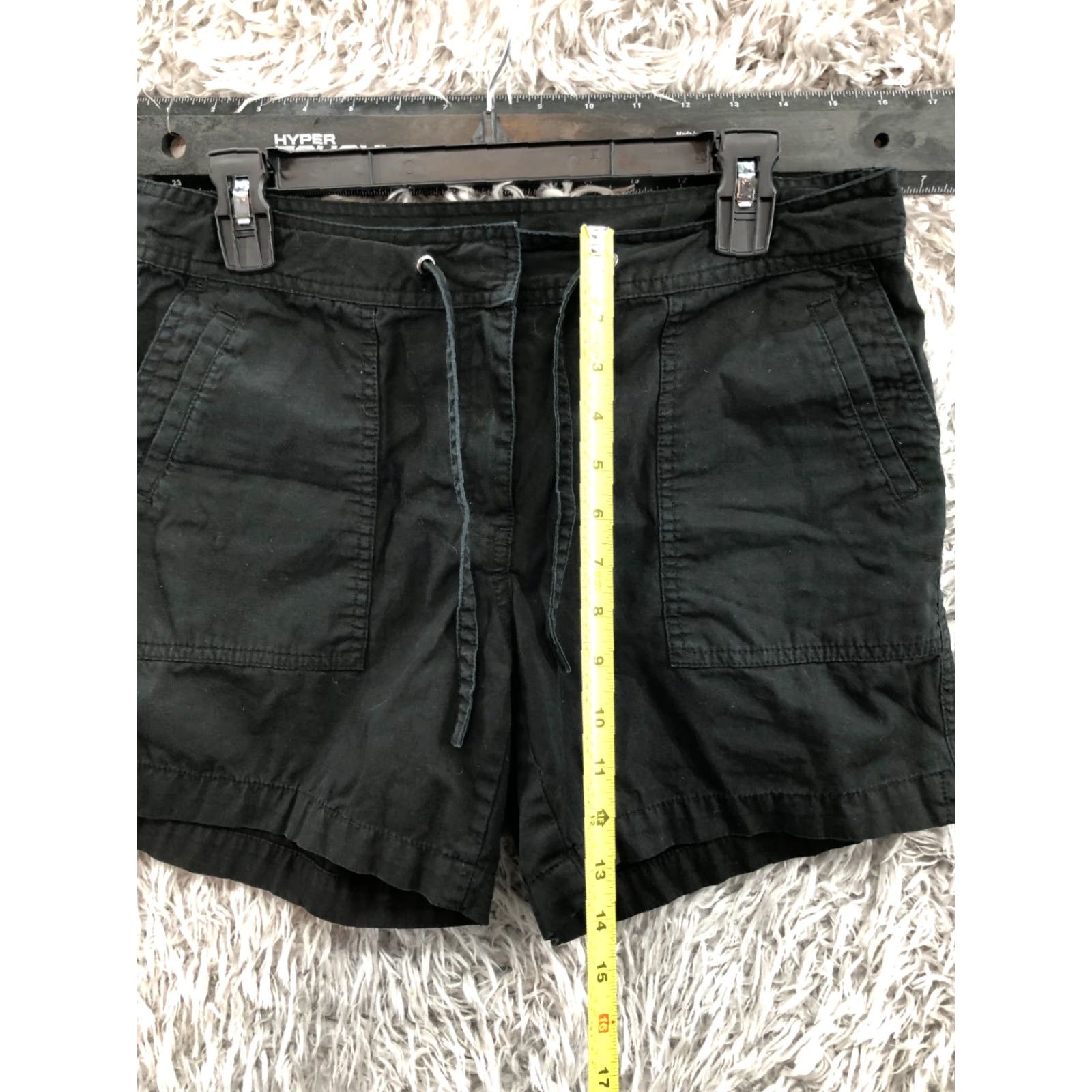 H&M H&M Shorts Womens Size 10 Mid Rise Dark Wash Black Size 32" / US 10 / IT 46 - 3 Thumbnail