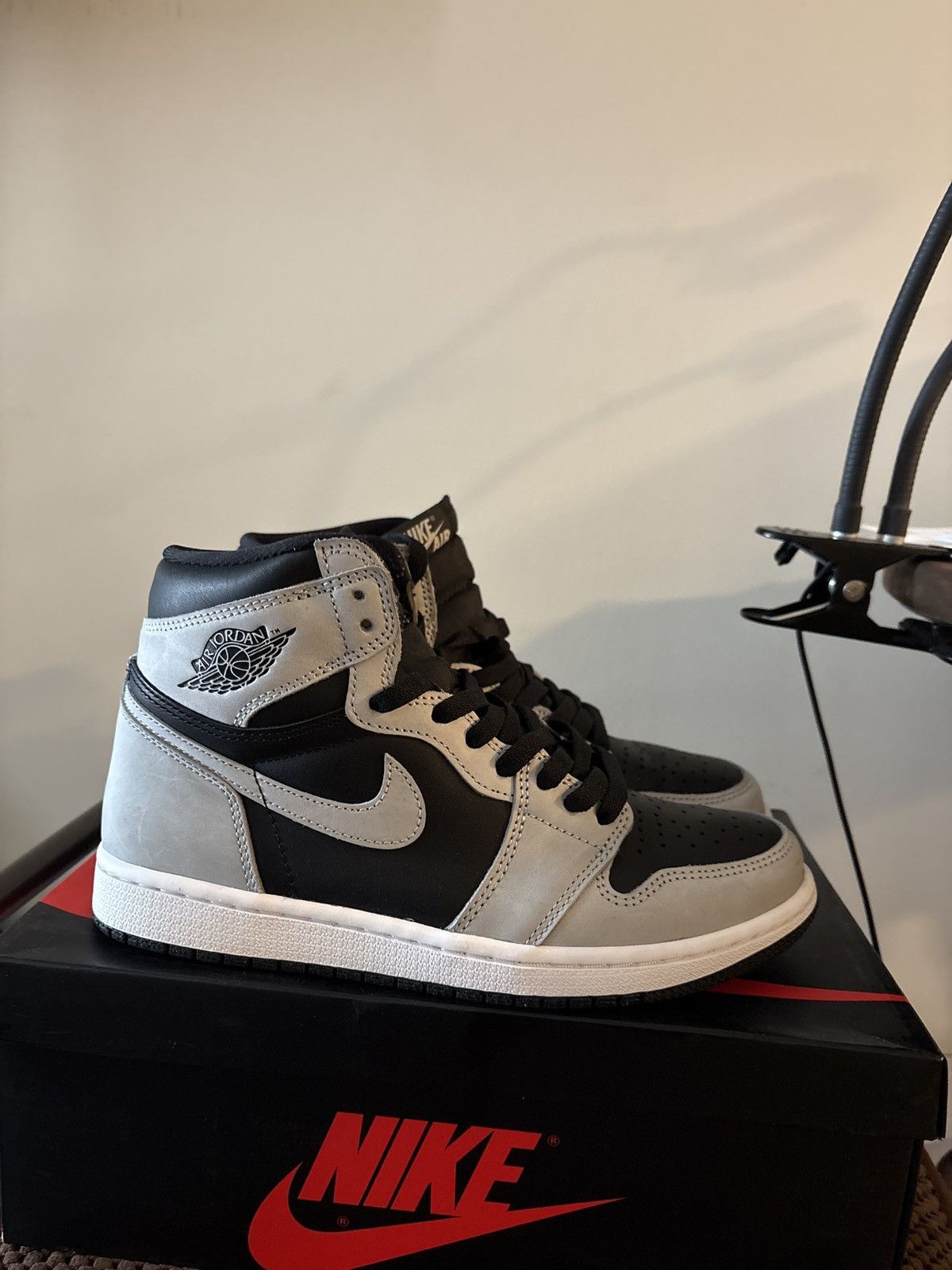 Jordan Brand Air Jordan 1 Retro High OG Shadow 2.0 Size US 7.5 / EU 40-41 - 3 Thumbnail