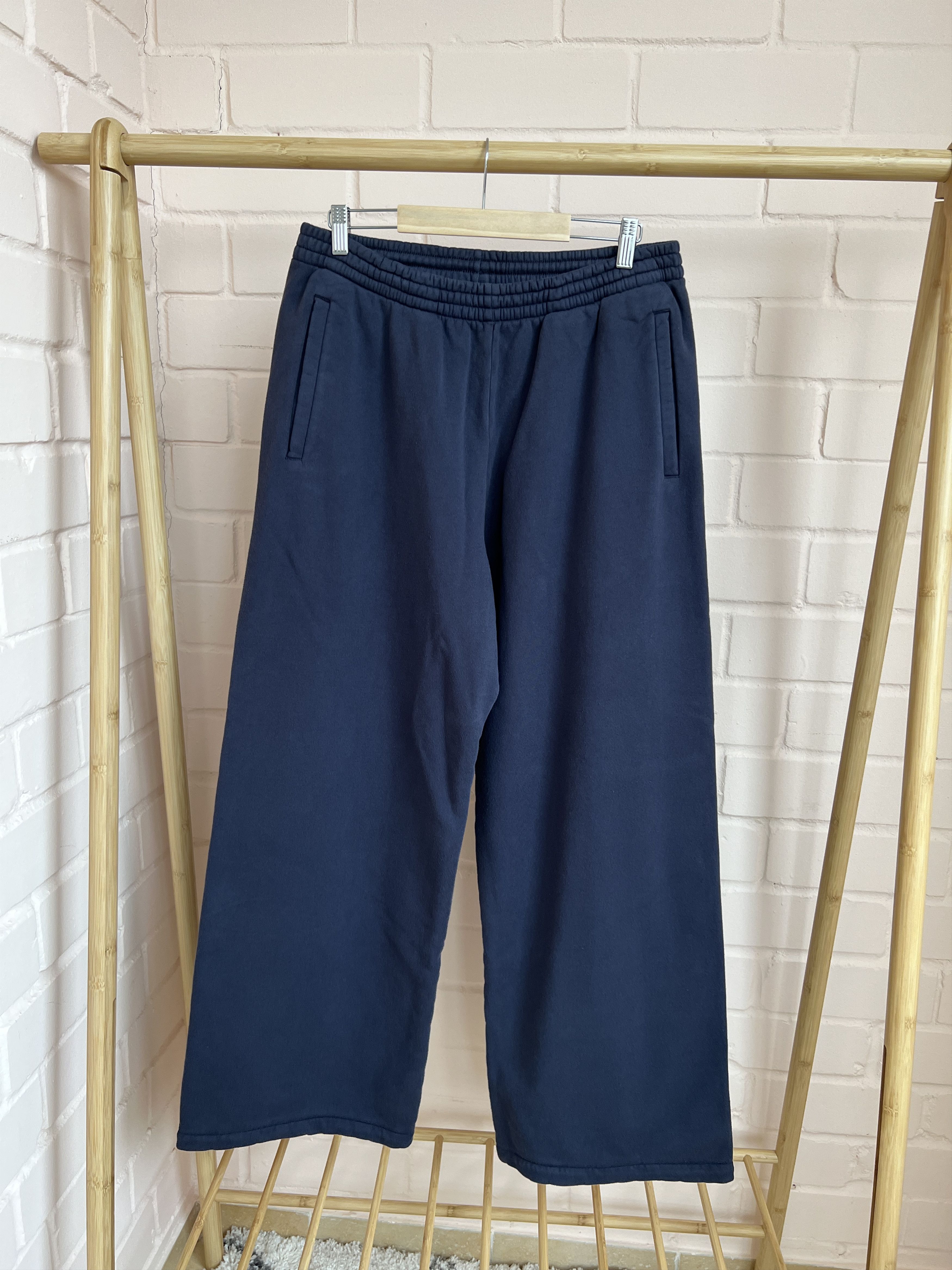 image of New Unrealized Gap X Yzy Kanye West Yeezy Heavy Sweatpants in Navy, Men's (Size 35)