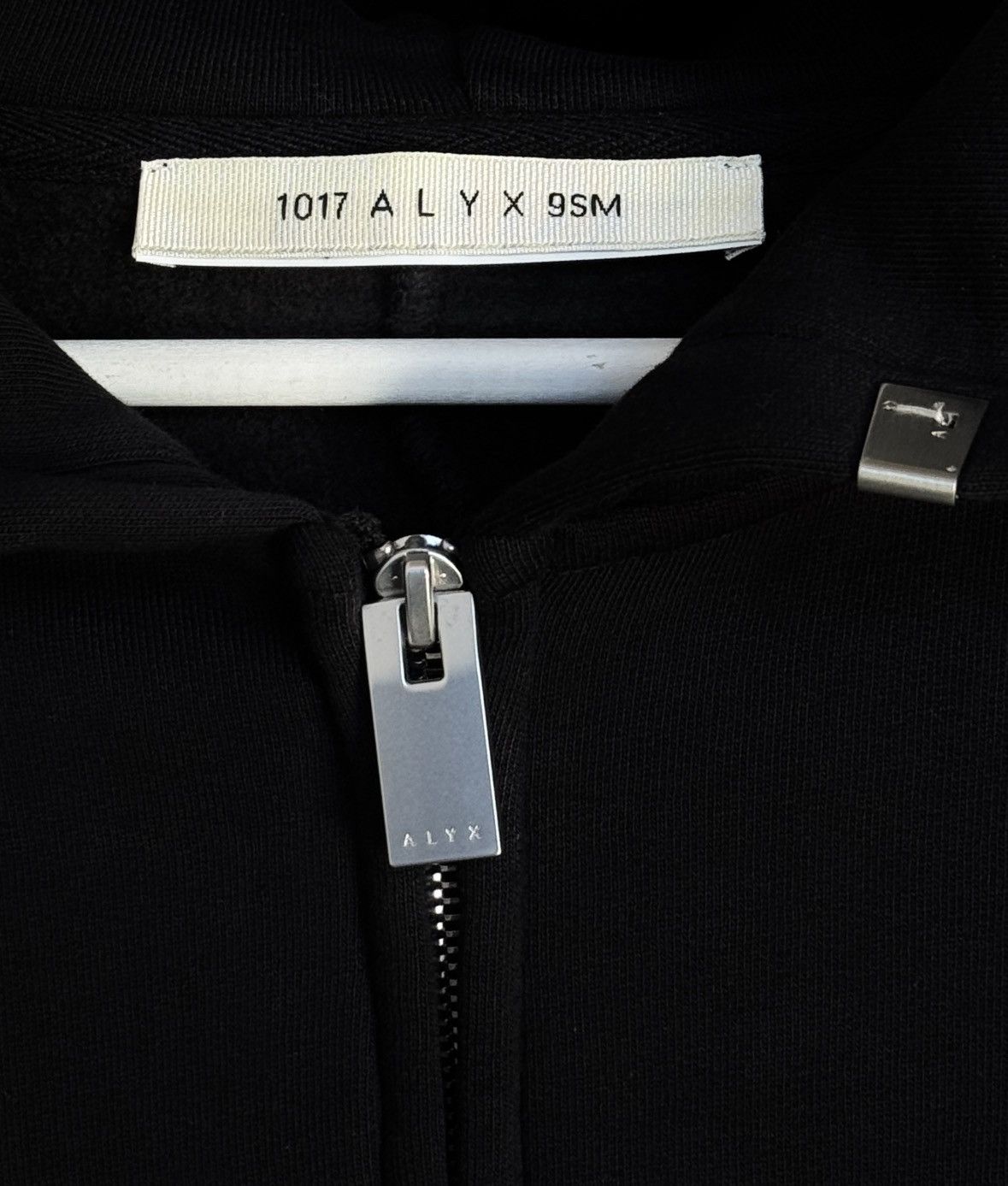 1017 ALYX 9SM 1017 Alyx 9SM Lightercap Zip Hoodie AW22 Size US L / EU 52-54 / 3 - 5 Thumbnail