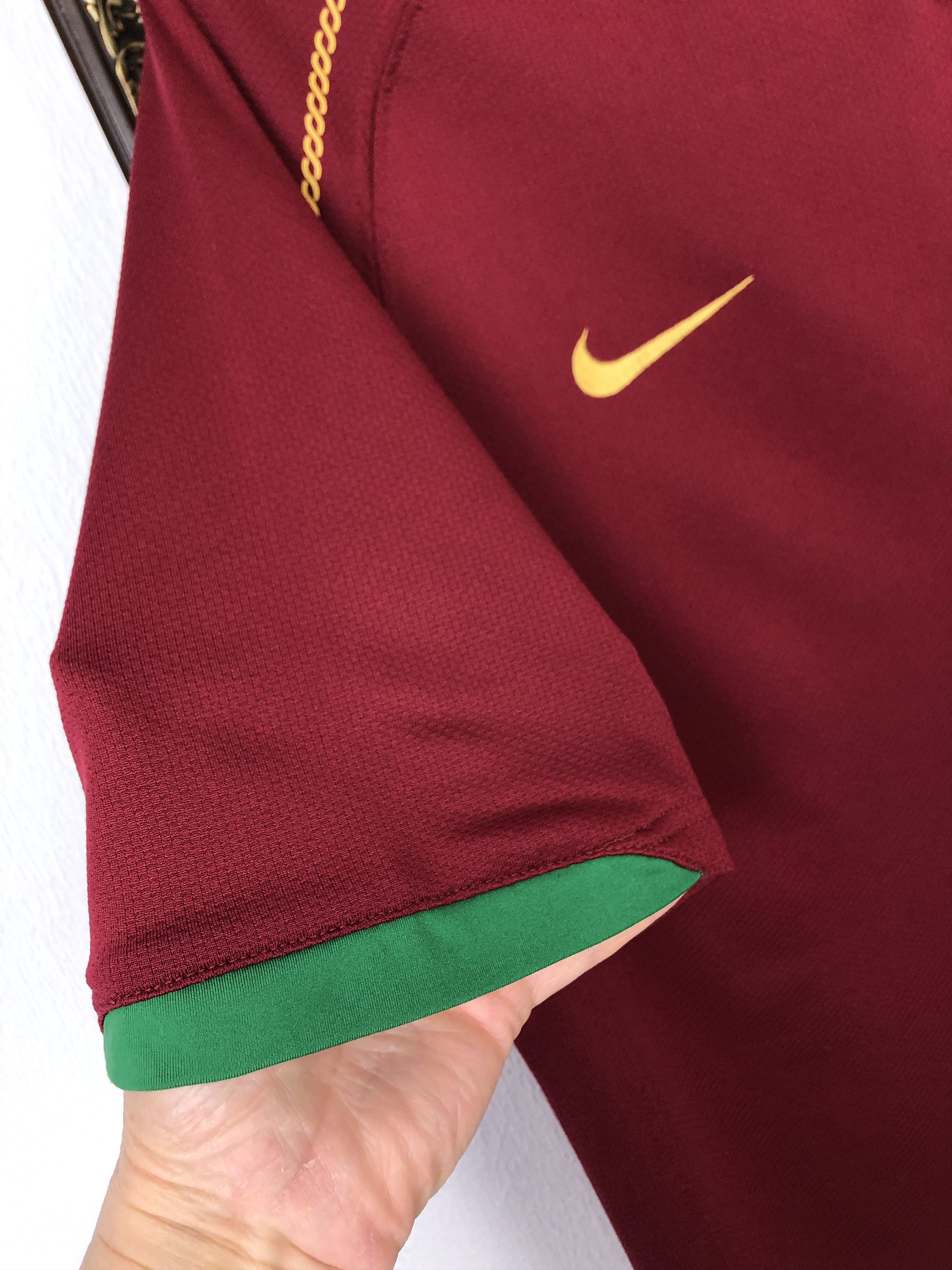 Nike Portugal football shirt Soccer Nike Jersey National Trikot Size US S / EU 44-46 / 1 - 3 Thumbnail