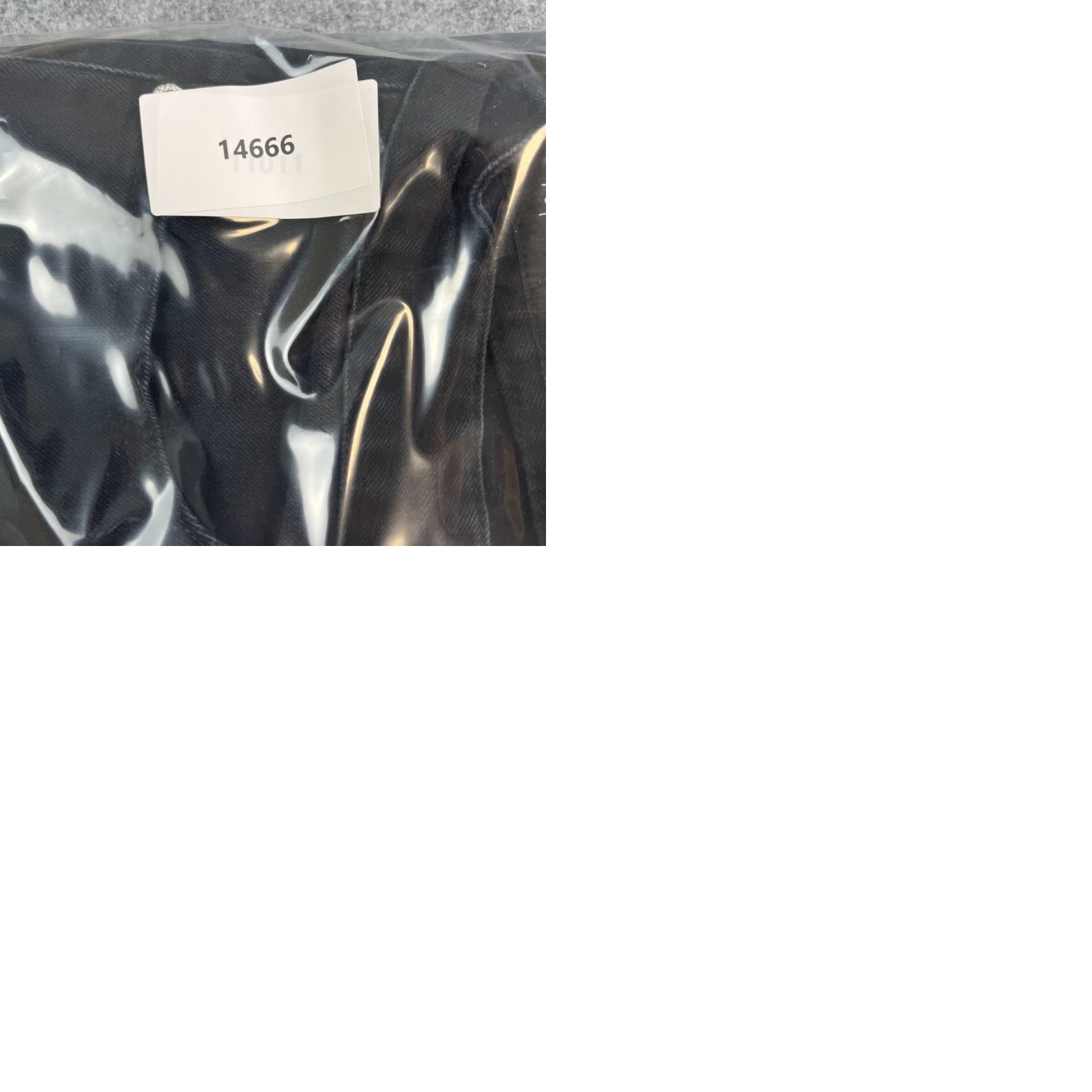 Armani Exchange Armani Exchange Jeans Mens Slim Biker 32 32 Dark Black Stretch Moto Denim Tapered 5-Pocket Size US 32 / EU 48 - 9 Thumbnail