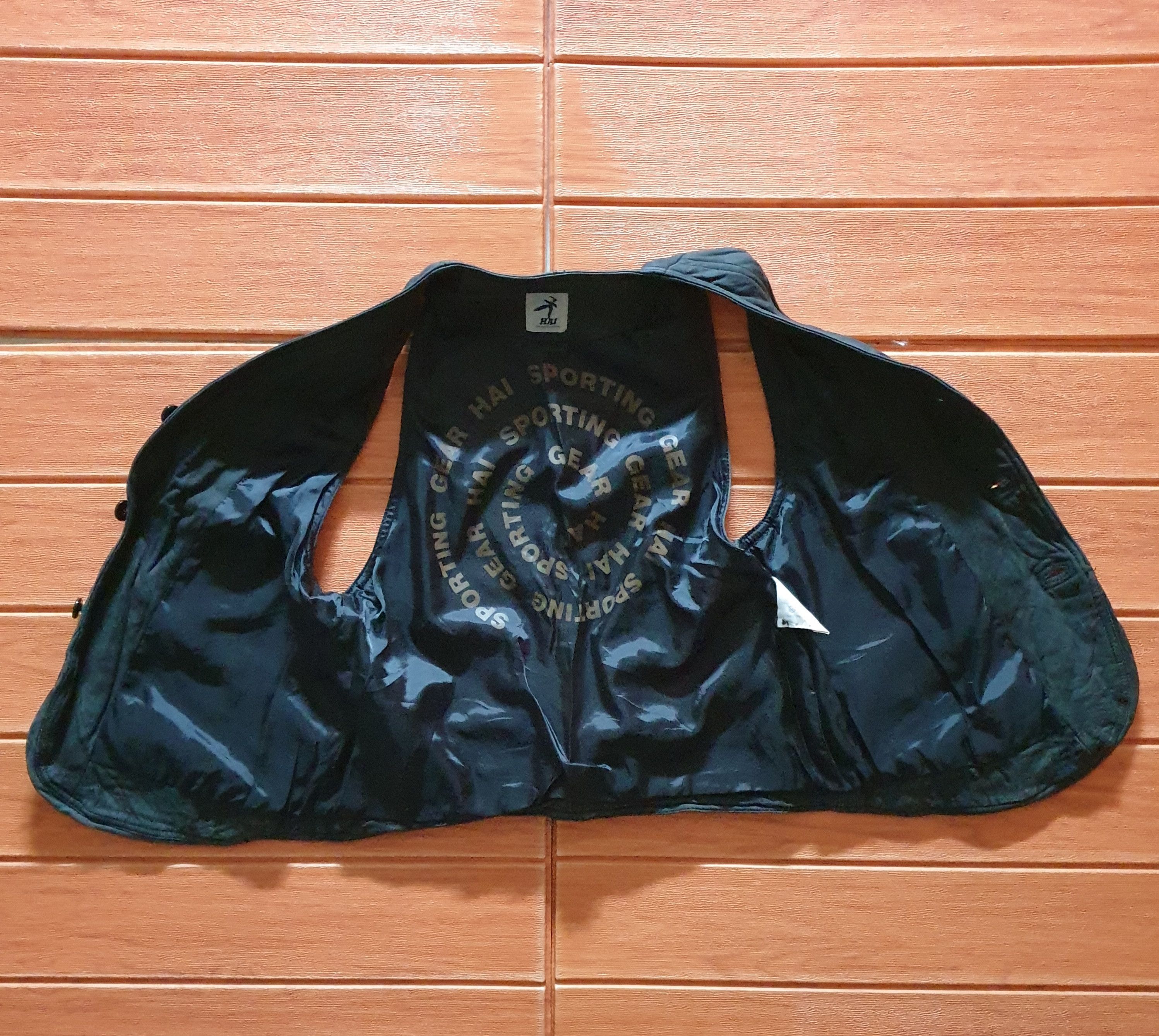 Hai Sporting Gear Hai sporting gear Issey Miyake leather vest Size US M / EU 48-50 / 2 - 6 Thumbnail