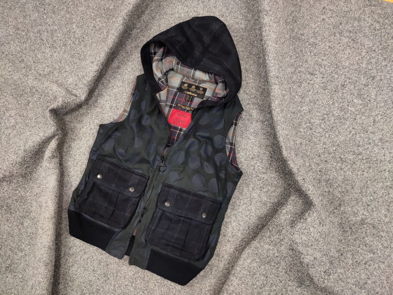 Barbour Barbour x Christopher Raeburn Women's Wax Navy Vest Jacket Size M / US 6-8 / IT 42-44 - 2 Thumbnail