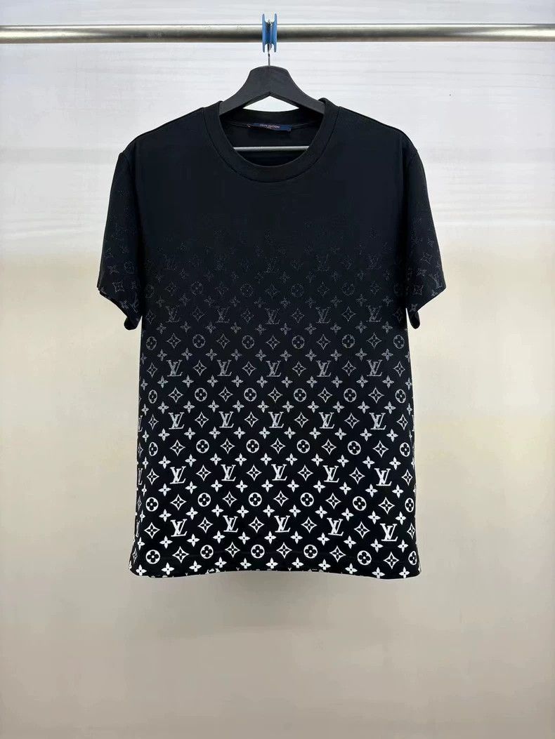 Louis Vuitton louis vuitton black white gradient t-shirt-dmc Size US M / EU 48-50 / 2 - 1 Thumbnail