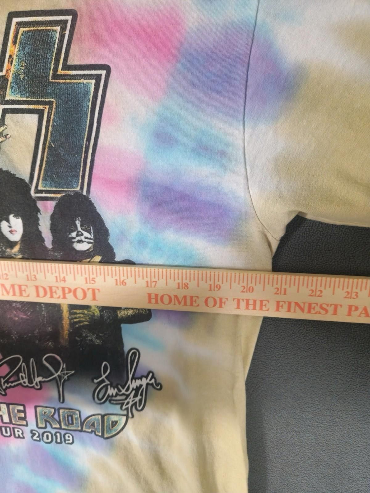 Fruit Of The Loom Vintage KISS “End of the Road 2019” Tie-Dye Tour Size L (#2) Size US L / EU 52-54 / 3 - 3 Thumbnail