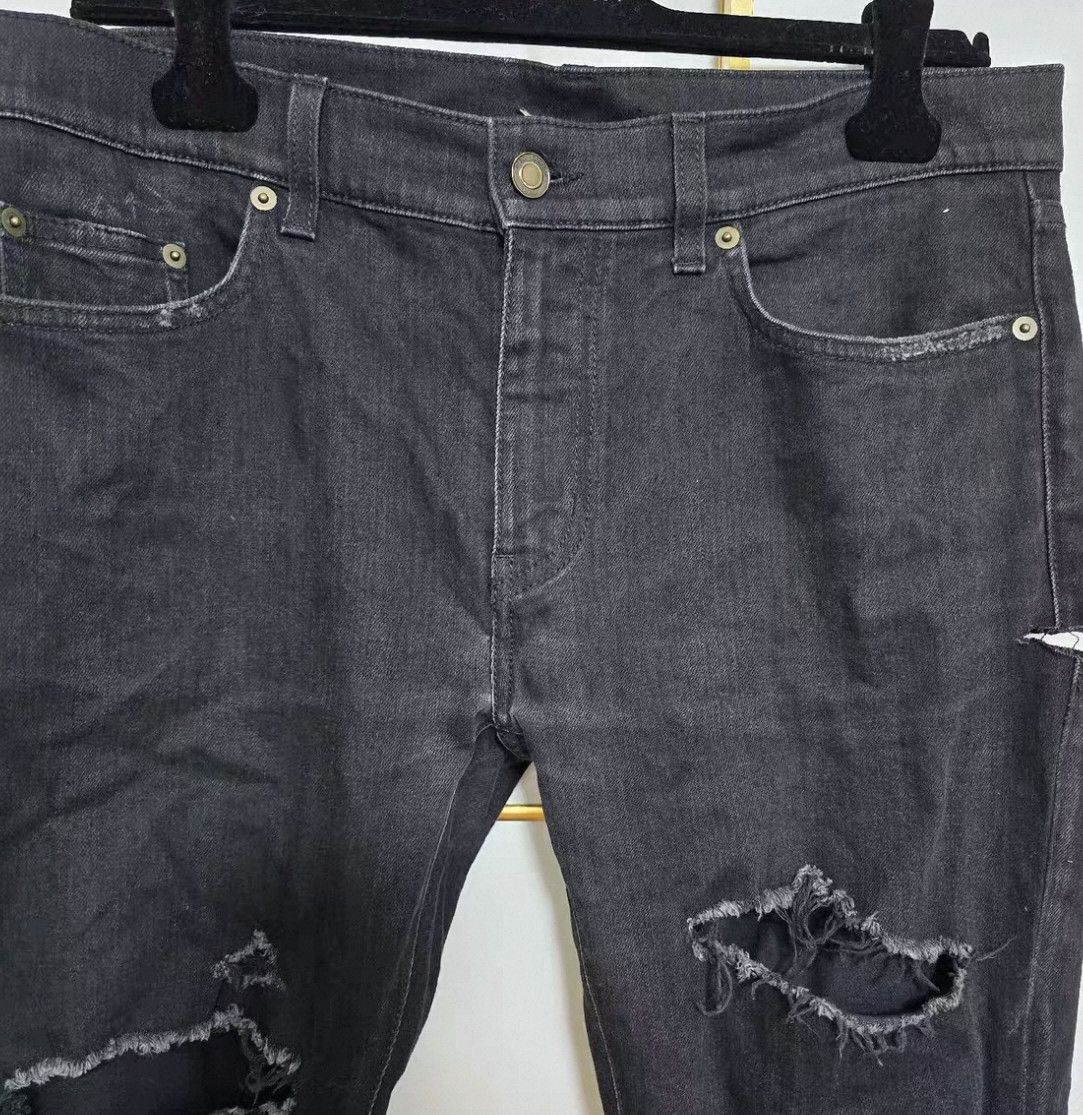 Saint Laurent Paris Saint Laurent Paris17 Spring/Summer Black Sabotage Jeans 2 Size US 32 / EU 48 - 4 Thumbnail