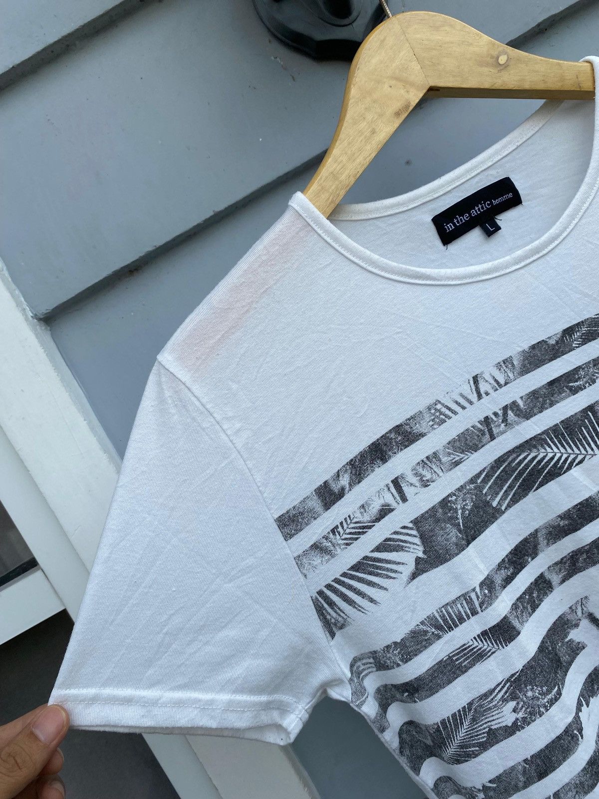 In The Attic In The Attic Homme Graphic Palm Striped Tee Japan Streetwear Size US L / EU 52-54 / 3 - 3 Thumbnail