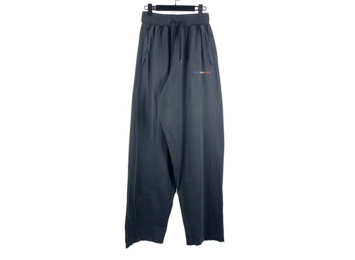 Balenciaga Balenciaga SS25 Cotton Mid-Rise Track Pants J31 Size US 30 / EU 46 - 1 Thumbnail
