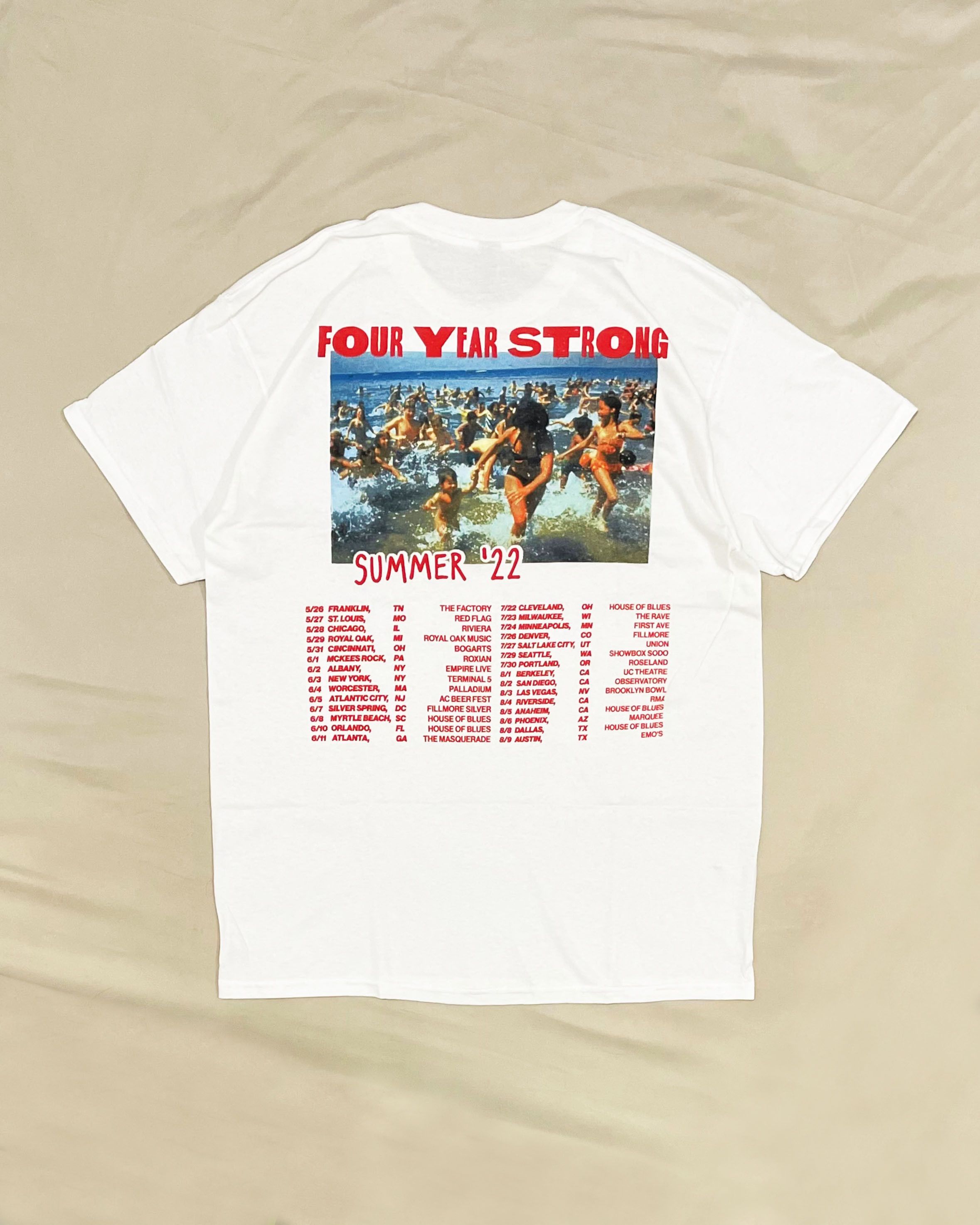 Band Tees Four Year Strong Summer ‘22 Tshirt Size US L / EU 52-54 / 3 - 2 Thumbnail