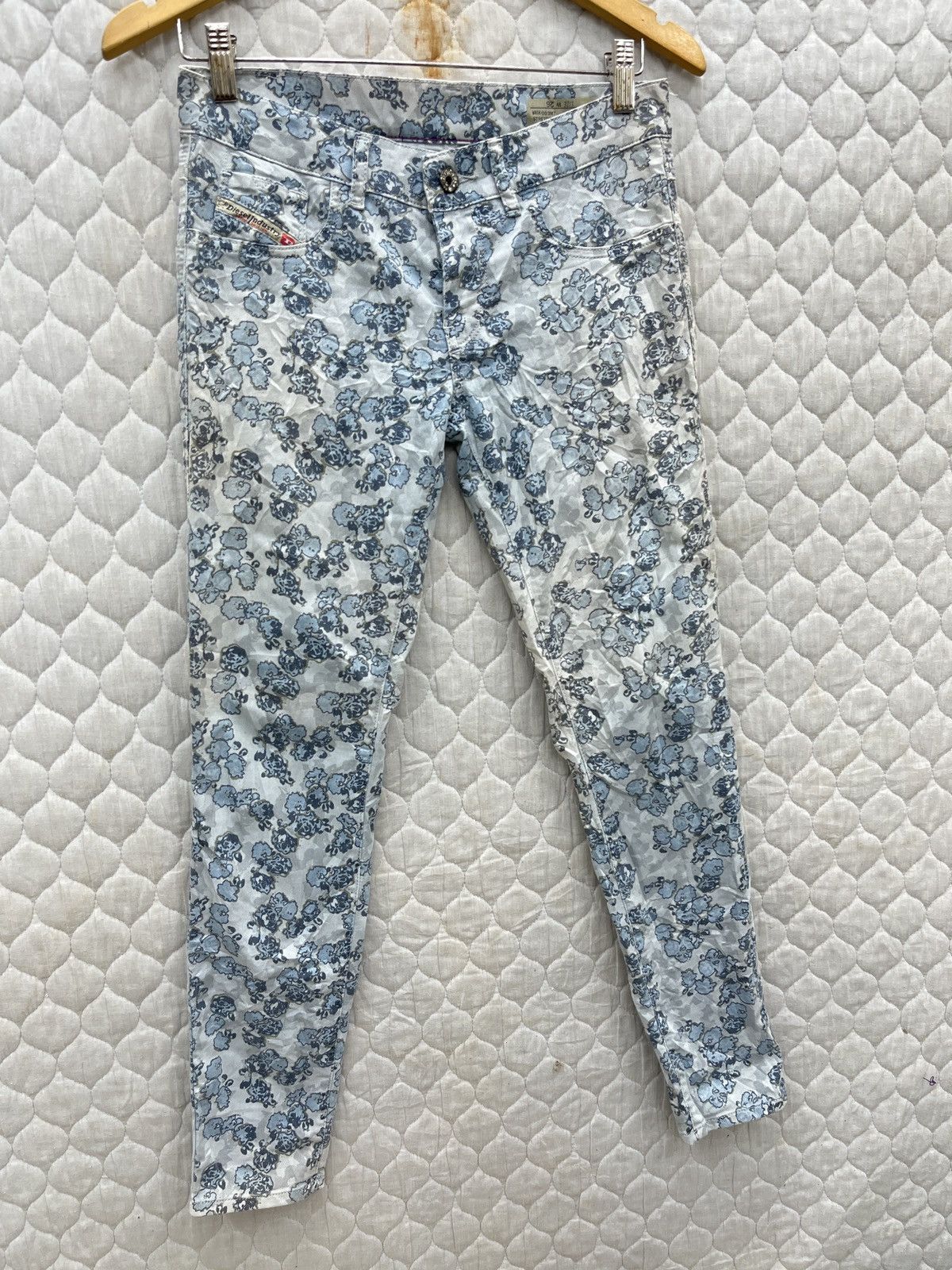 Diesel 🔥🔥🔥STEALS DIESEL SUPER SLIM JEGGING Size 28" / US 6 / IT 42 - 3 Thumbnail