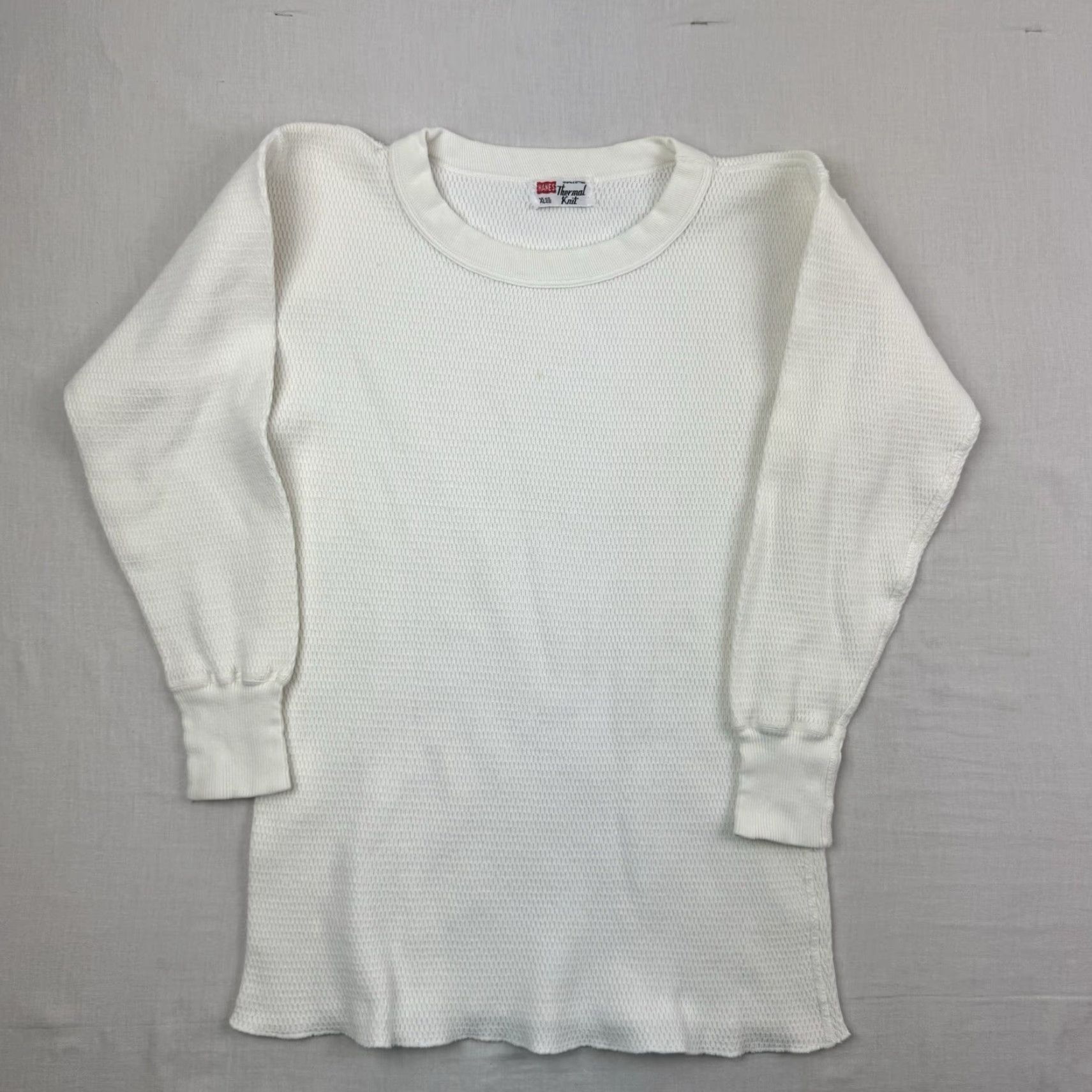 Hanes VINTAGE Hanes Thermal Knit T-Shirt Adult XL White Heavyweight Long Sleeve 70s Mens Size US XL / EU 56 / 4 - 2 Thumbnail