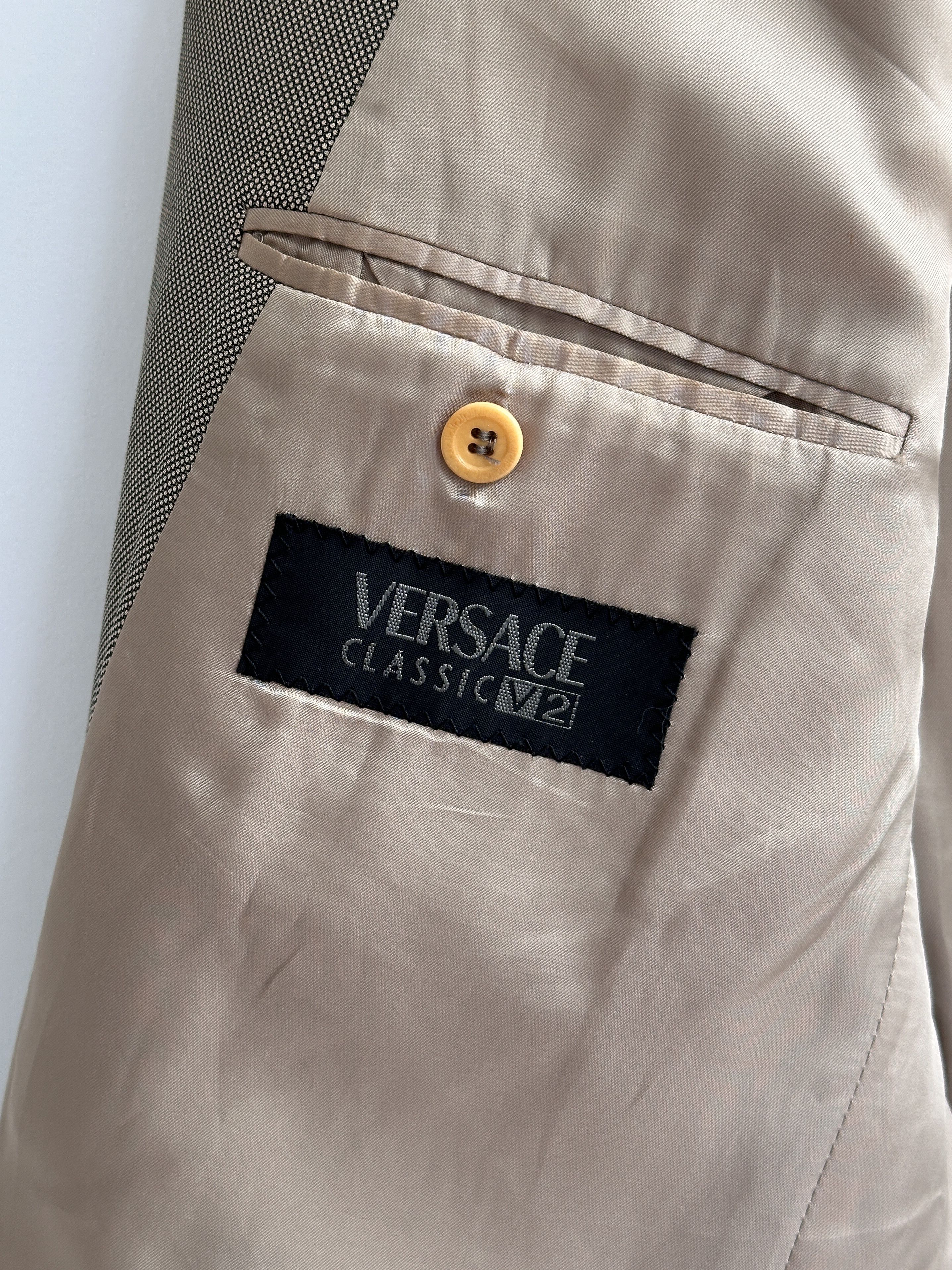 Vintage Vintage Versace V2 Classic Beige Blazer Size 54R - 9 Thumbnail