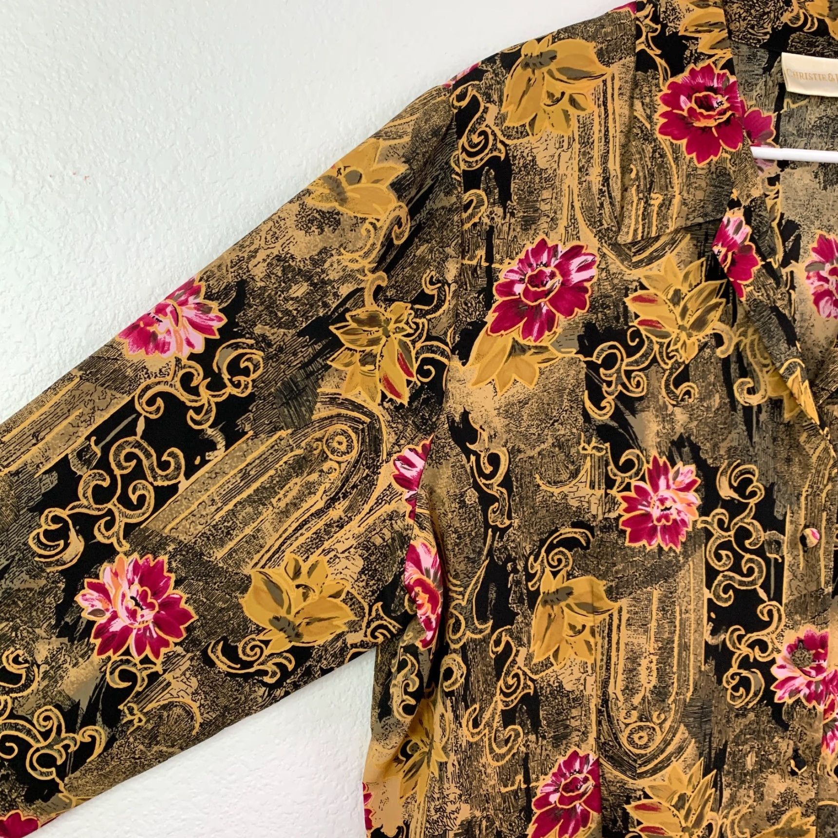 Vintage VINTAGE Christie & Jill Abstract Floral Shirt Blouse Womens 20W Gold Polyester Long Sleeve Collared Plus Size 20W Blouse Womens 20W Size 3XL / US 20-22 - 2 Thumbnail