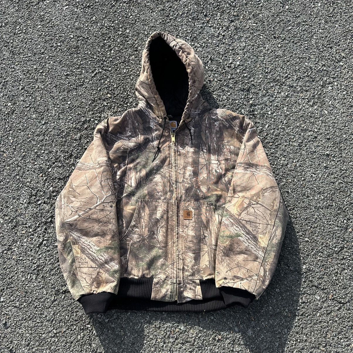 image of Crazy Vintage Grail Carhartt Realtree Camo Hooded Jacket, Men's (Size XL)