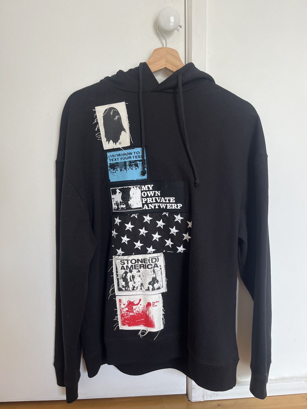 image of Raf Simons Ss20 Stone(D) America Appliqué Hoodie Xs in Black, Men's