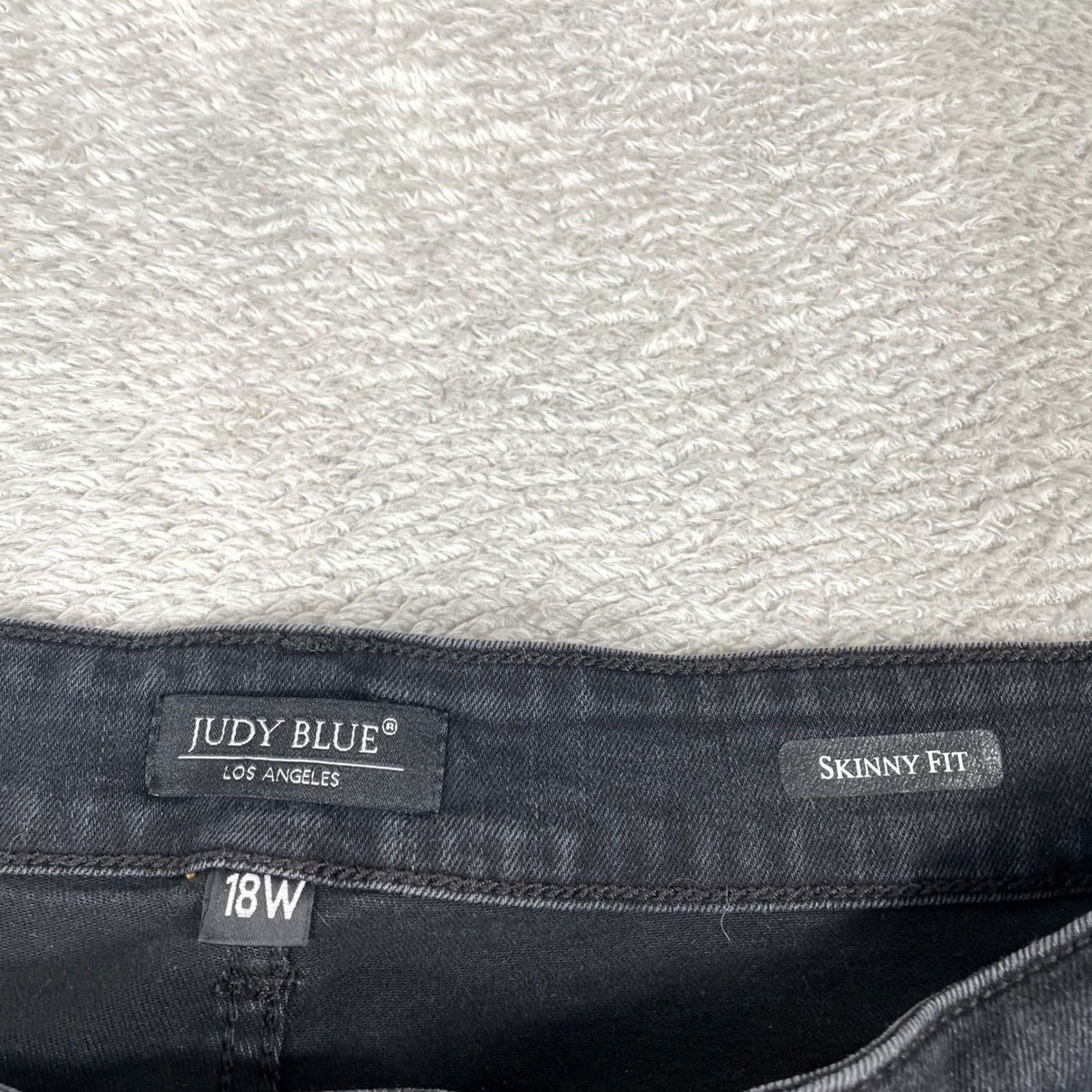 Vintage Judy Blue Jeans Womens 18W Plus Black Distressed Stretch Skinny Size 40" / US 18 - 4 Thumbnail