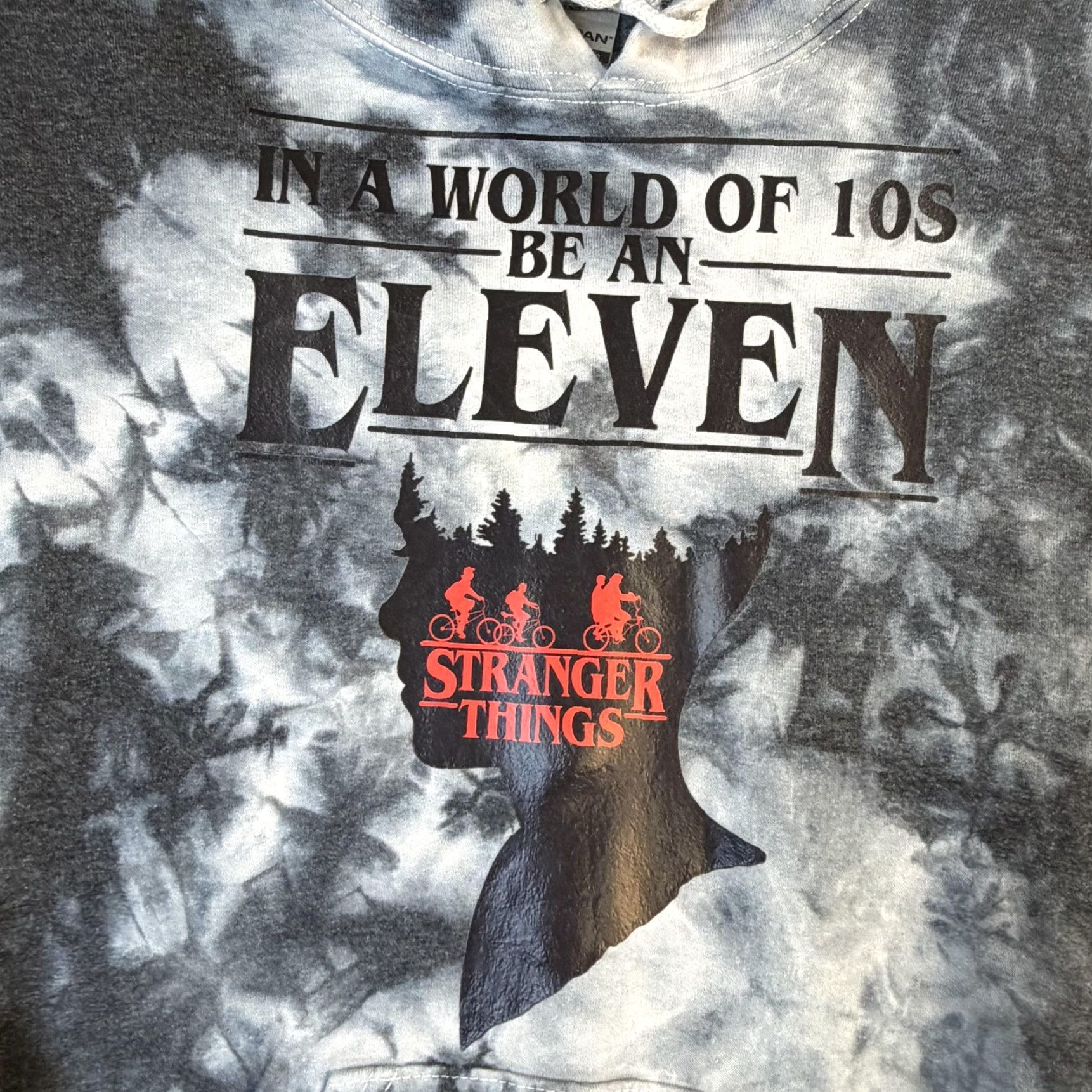 Gildan Stranger Things Hoodie Mens Small Black Gray Tie Dye Eleven Graphic Sweatshirt Size US S / EU 44-46 / 1 - 2 Thumbnail