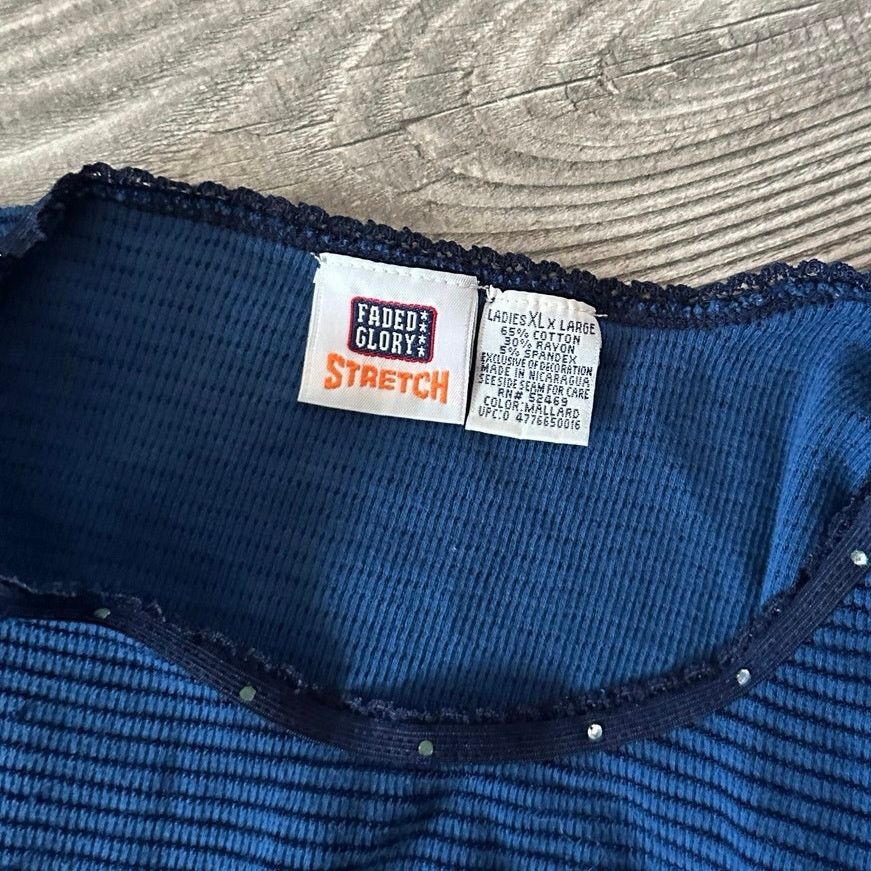 Faded Glory faded glory blue striped knit shirt Size XL / US 12-14 / IT 48-50 - 3 Thumbnail