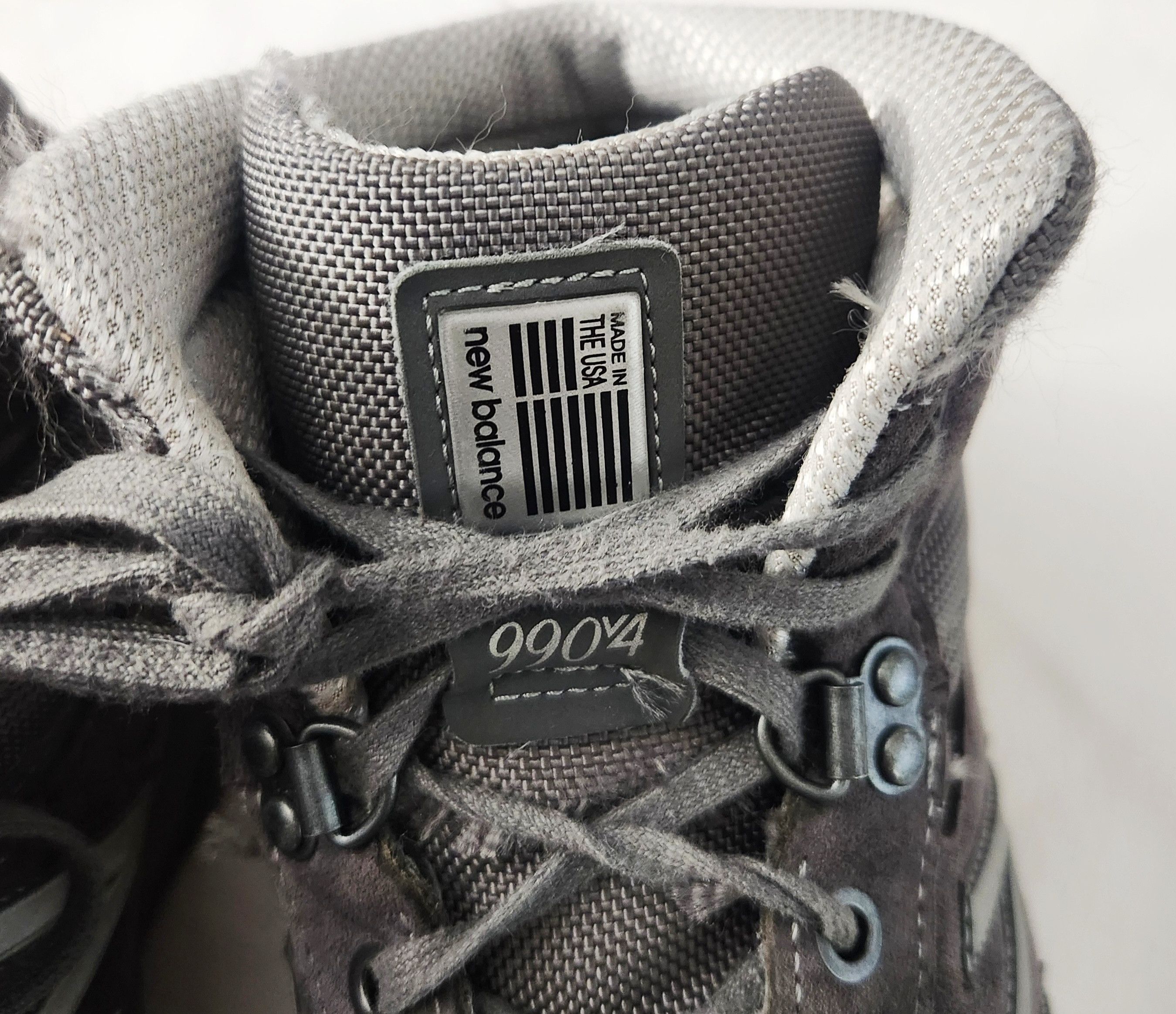New Balance New Balance 990 v4 Mid Grey Suede Shoe Size 13 2E MO990GR4 Size US 13 / EU 46 - 5 Thumbnail