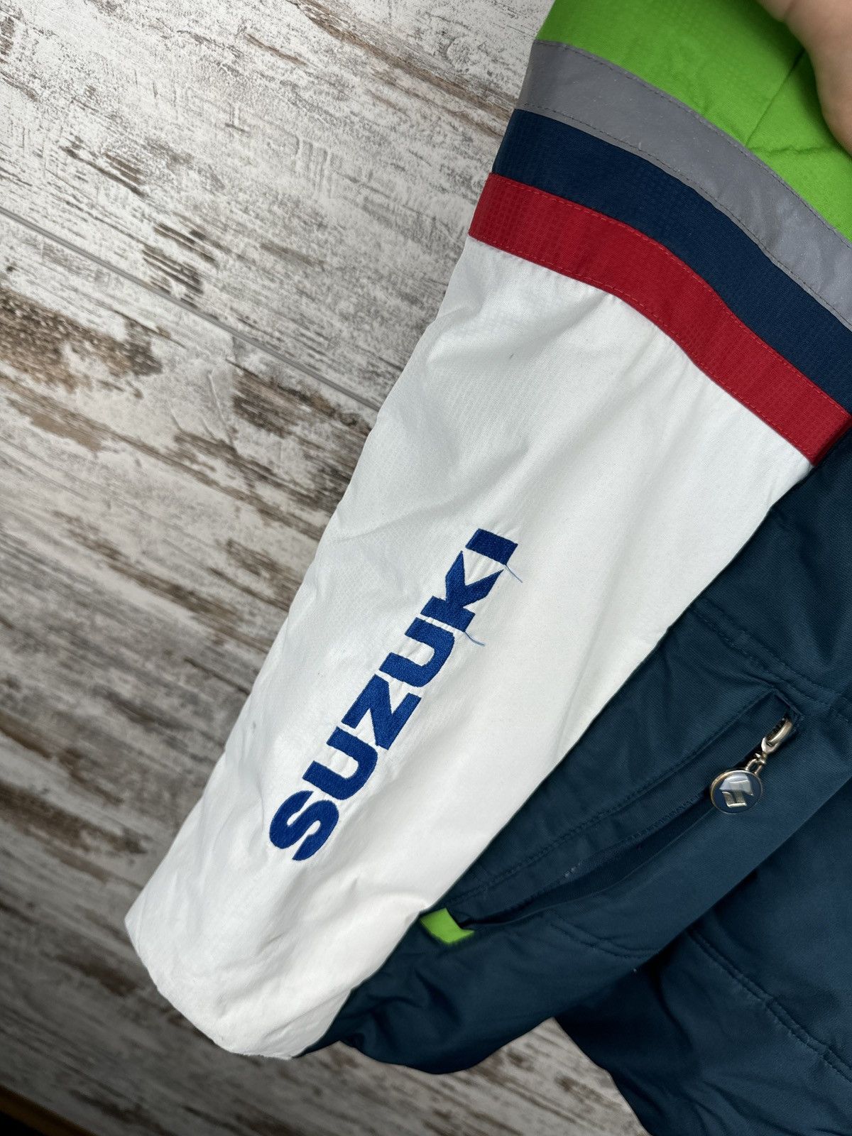 Vintage Mens Vintage Suzuki racing vest firelli formula 1 rare Size US XL / EU 56 / 4 - 10 Thumbnail