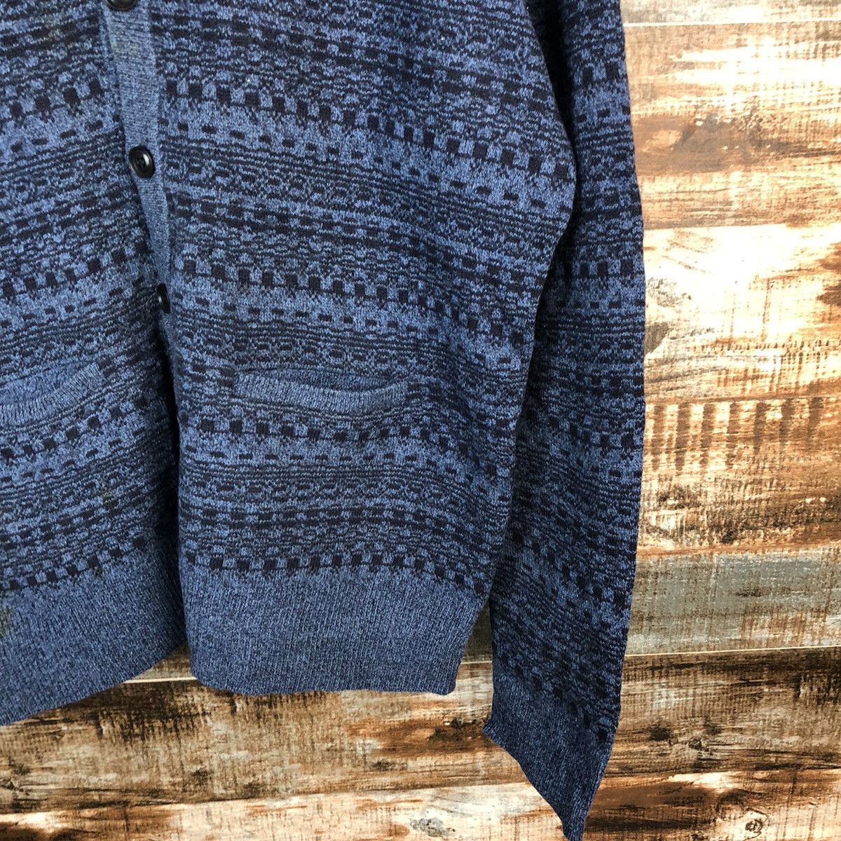 Vintage D Le Cent Blue vintage pattern Cardigan Knitwear #A1723 Size US L / EU 52-54 / 3 - 8 Thumbnail