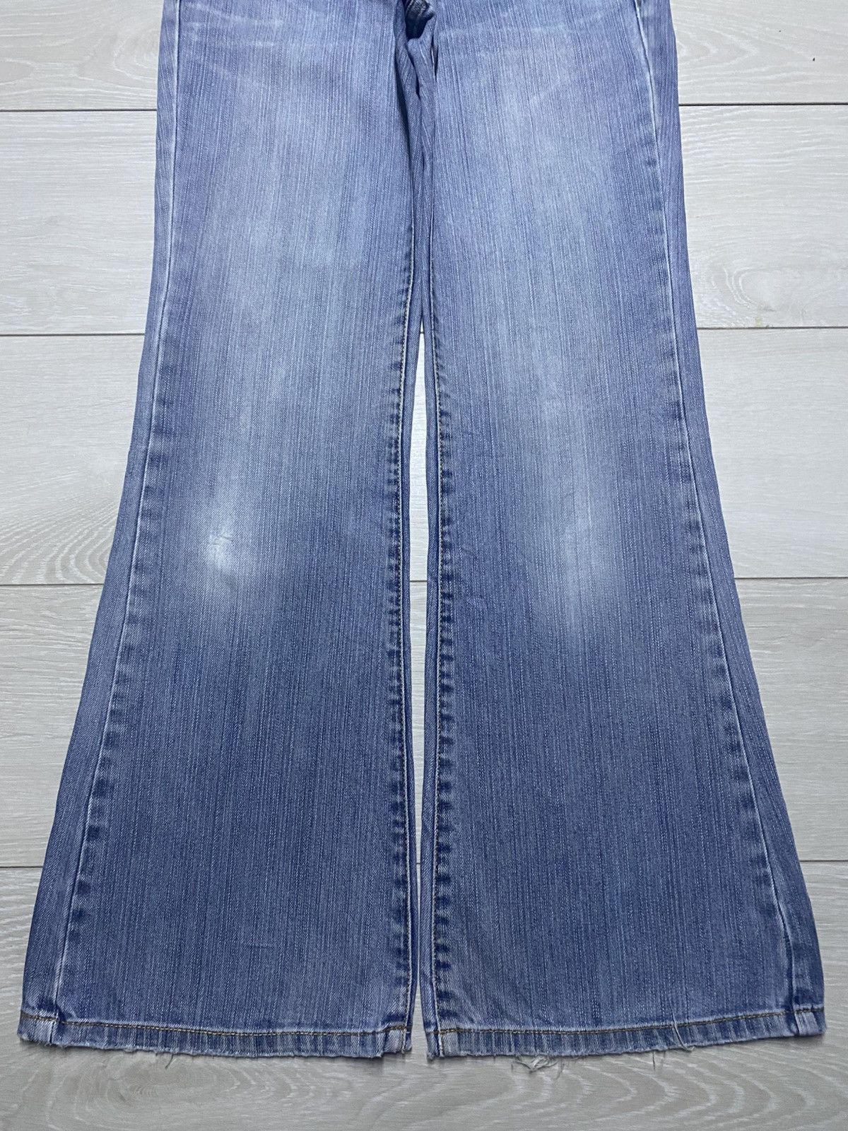 Japanese Brand Vintage Japanese Brand Hush Hush Light Wash Flare Jeans Size US 29 - 6 Thumbnail