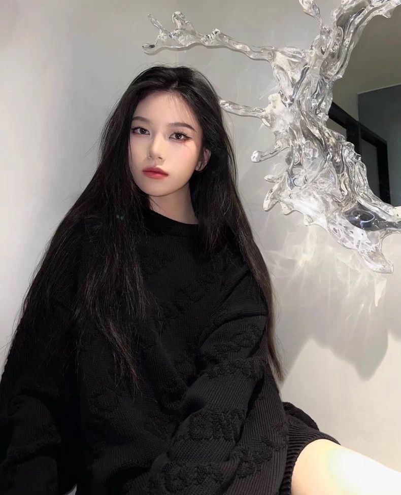 Balenciaga Balenciaga Logo Embedded Black Sweatshirt Size US M / EU 48-50 / 2 - 8 Thumbnail