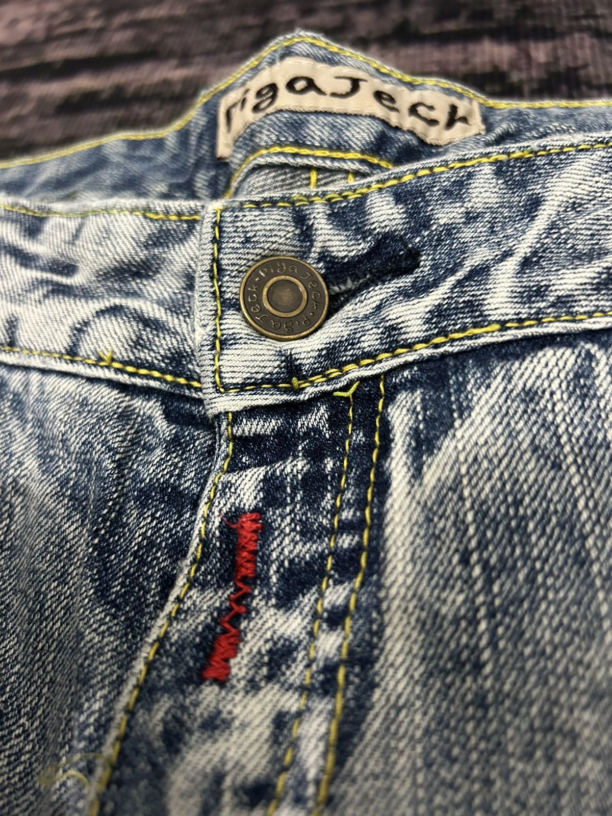 Japanese Brand Vintage Pigajeck Distressed Wash Buckle Back Jeans Size US 31 - 13 Thumbnail