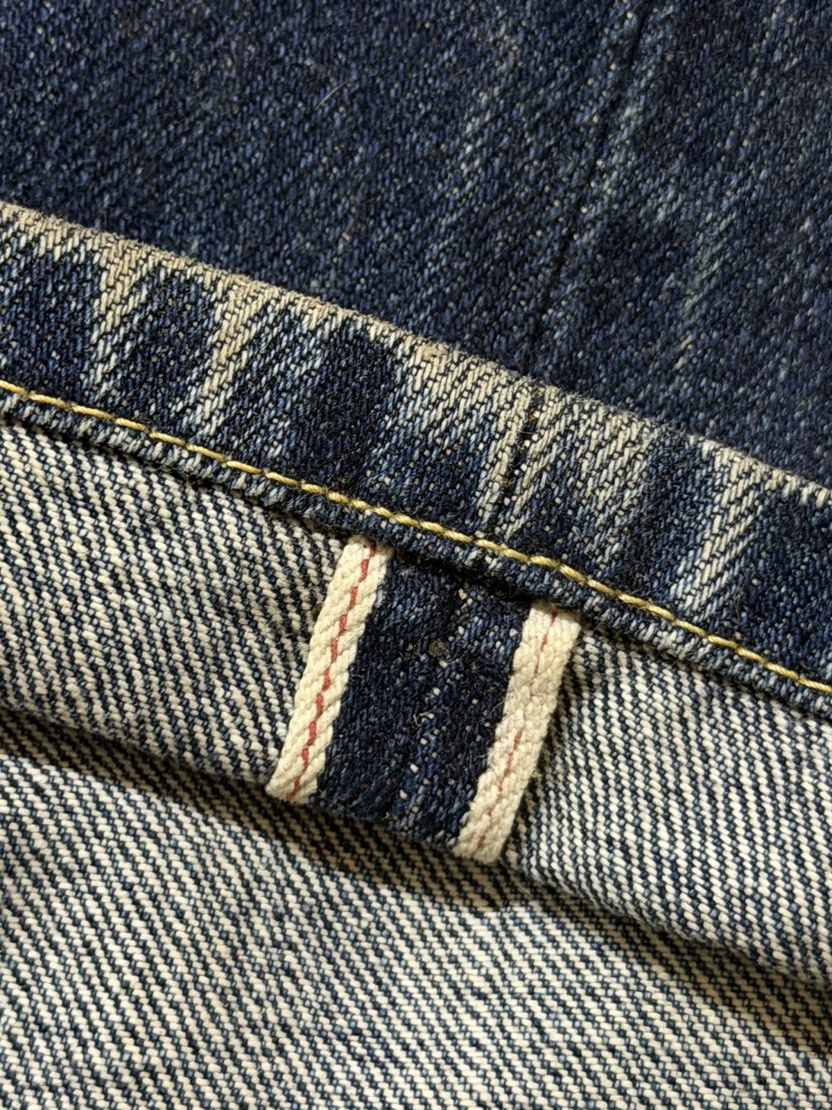 Uniqlo Vintage Y2K Japan Uniqlo Selvegde Faded Distress Loose Fit Size US 34 / EU 50 - 7 Thumbnail
