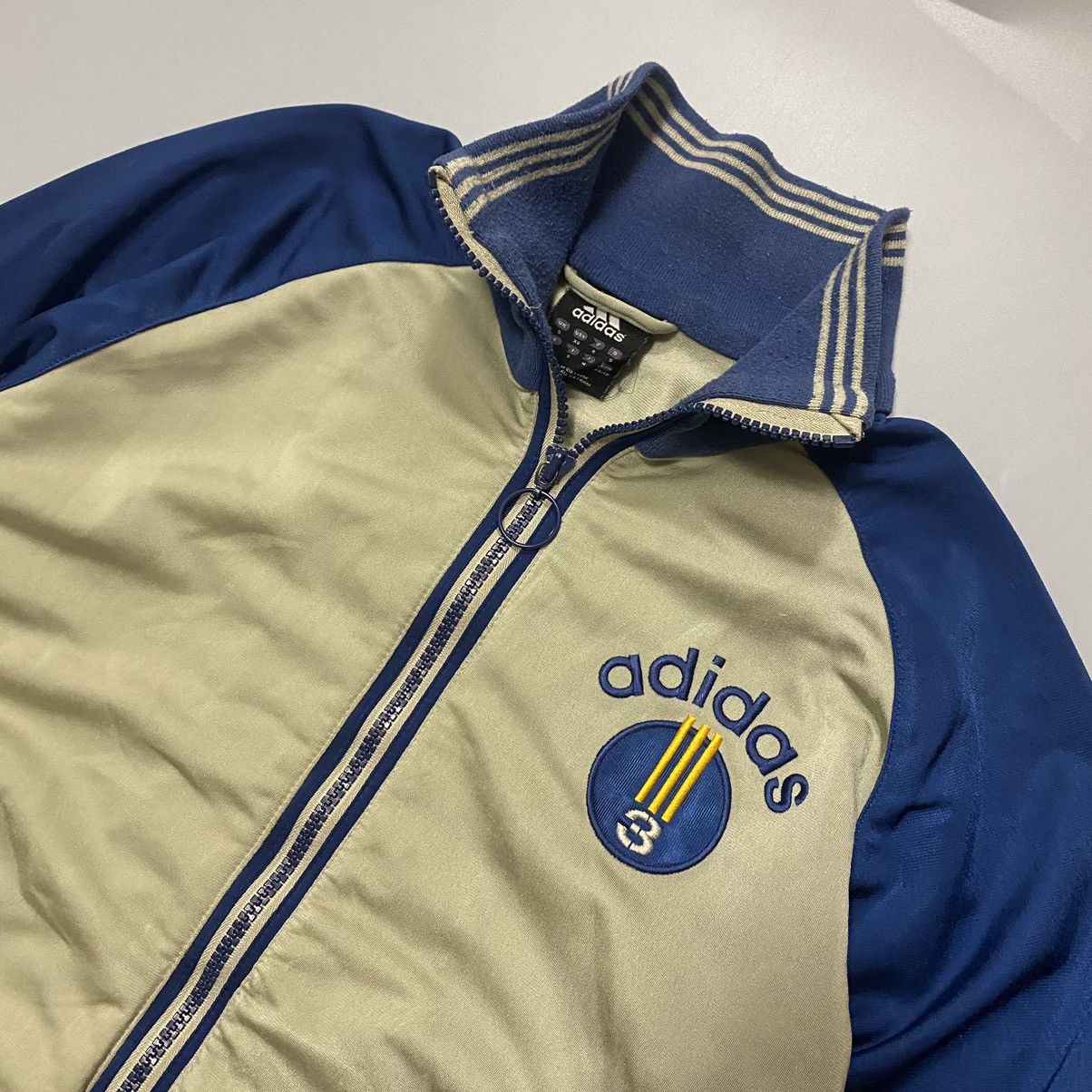 Adidas Vintage Adidas Big Logo Zip Track Jacket Mens S Size US S / EU 44-46 / 1 - 3 Thumbnail