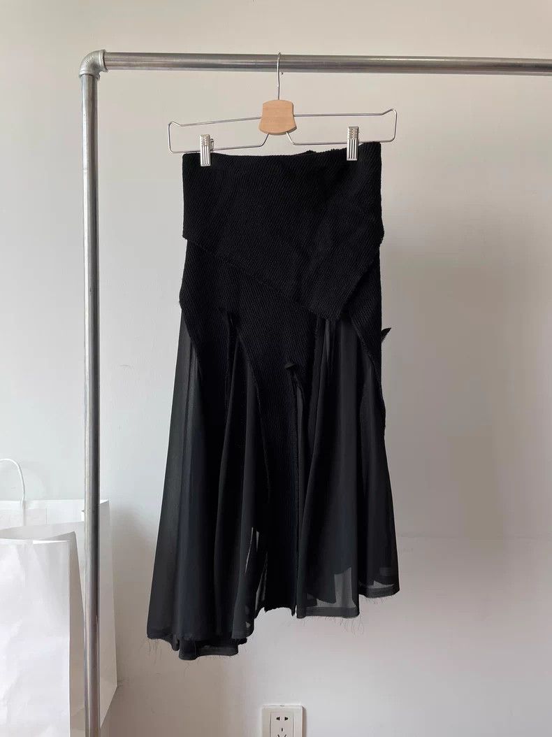 Comme des Garcons Comme des Garcons Black Midi Skirt Size US 26 / EU 42 - 1 Thumbnail