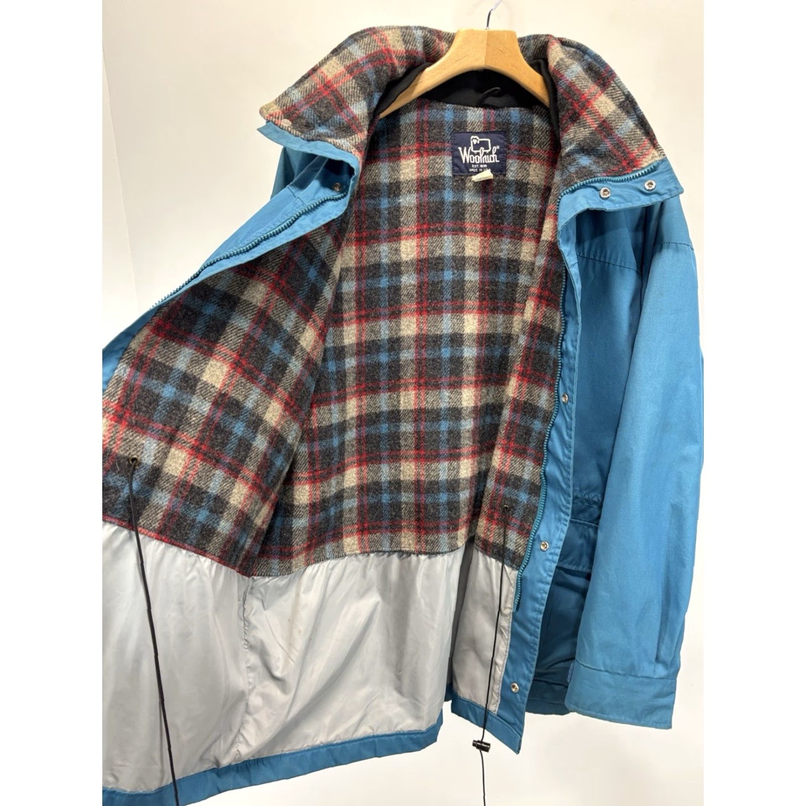 Vintage VINTAGE Woolrich Parka Jacket Regular L Men Hooded Zip Snap Blue Wool Lining USA Mid-Length Jacket/Coat Size US L / EU 52-54 / 3 - 2 Thumbnail