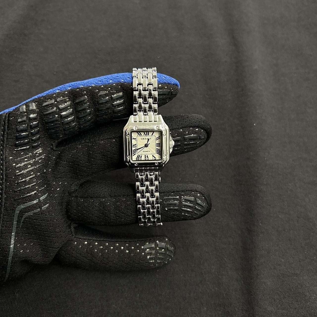 Vintage Vintage 2000s Style Silver Rectangular Quartz Luxury Watch Size ONE SIZE - 5 Thumbnail