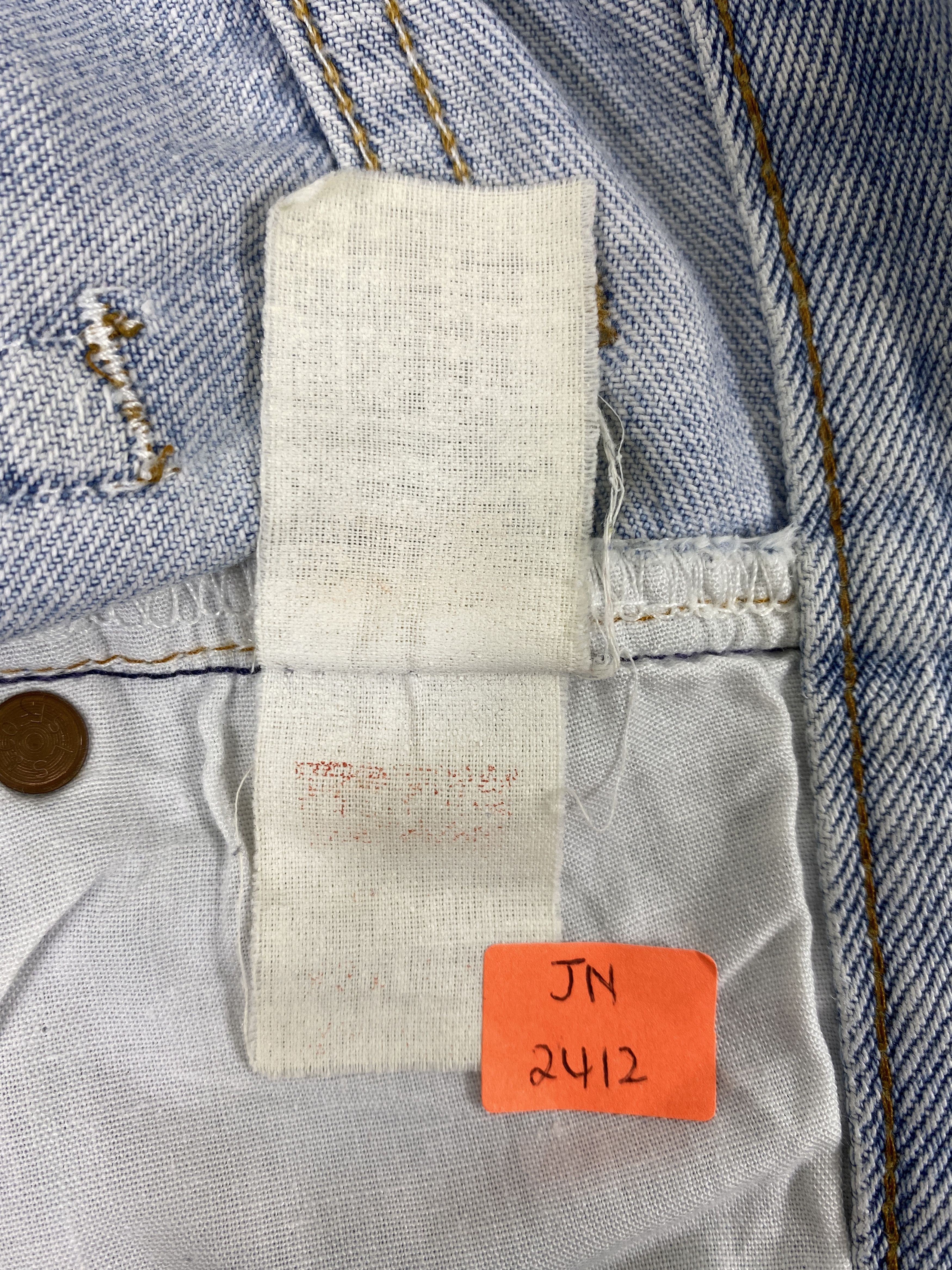 Japanese Brand Blue Wash Vintage Levi's 501 Jeans 30x31 Denim -JN2412 Size US 30 / EU 46 - 9 Thumbnail