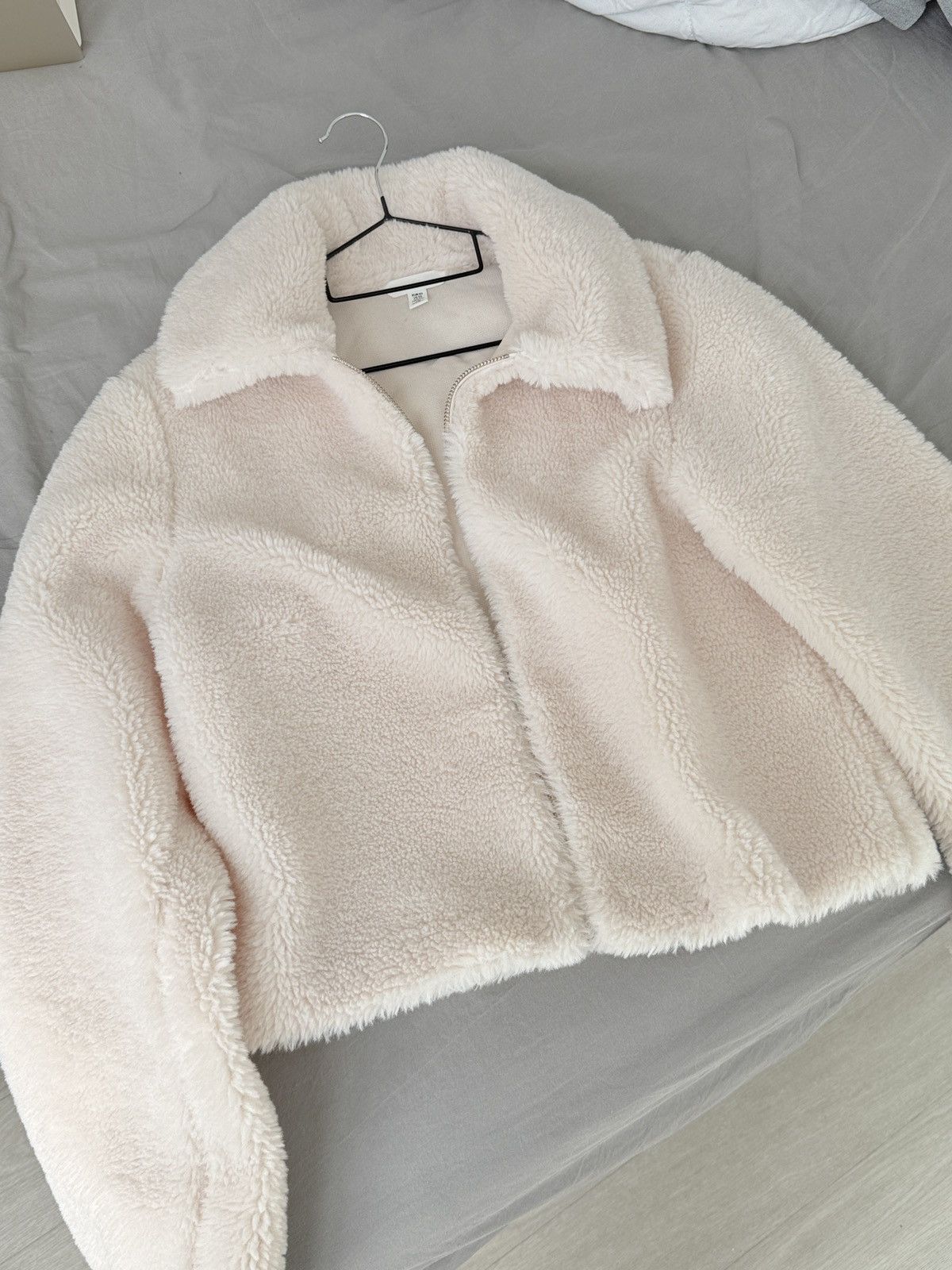 H&M H&m white fur jacket Size XS / US 0-2 / IT 36-38 - 1 Thumbnail