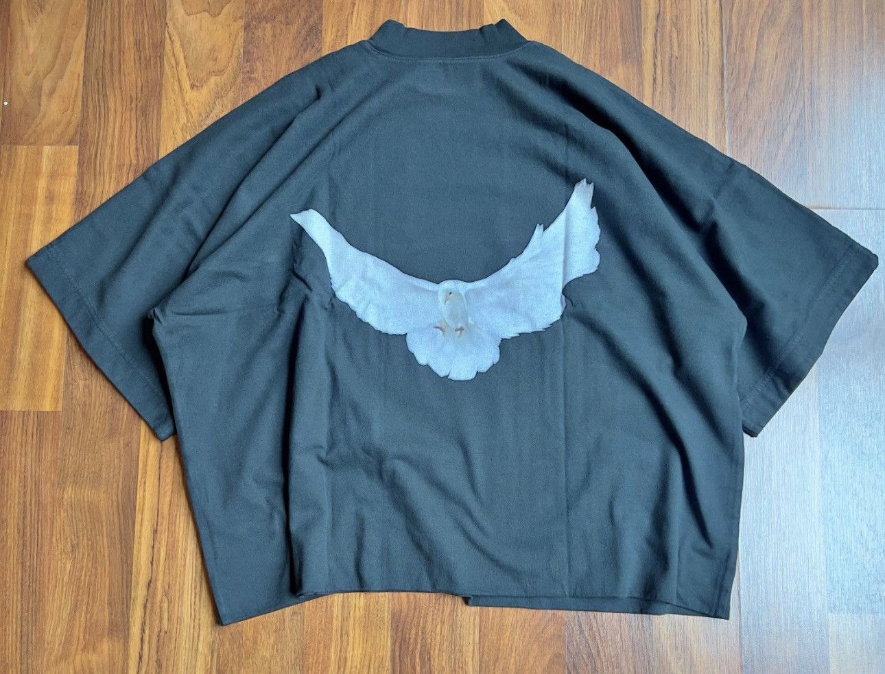 Balenciaga × Gap × Yeezy Shirt Yeezy x gap x Balenciaga Size US M / EU 48-50 / 2 - 1 Thumbnail