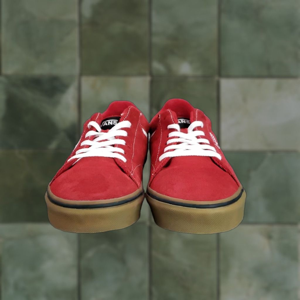 Vans Vans Suede Skate Shoes Mens Size 8.5 Red Gum Sole Low Top Core Classics Sneakers Size US M / EU 48-50 / 2 - 1 Thumbnail