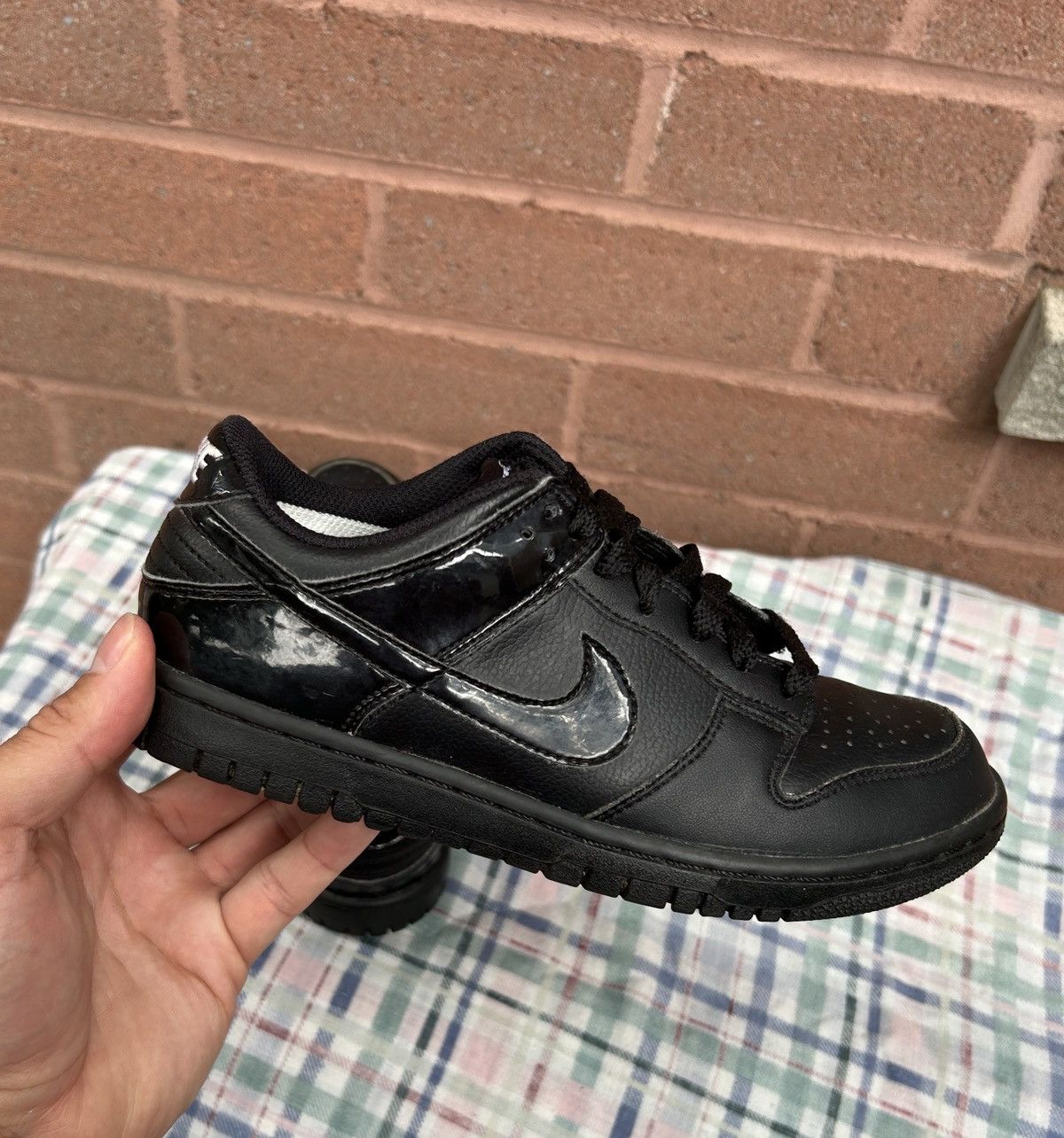 Nike Nike Dunk Low Triple Black Golf Size US 4 / IT 34 - 8 Thumbnail