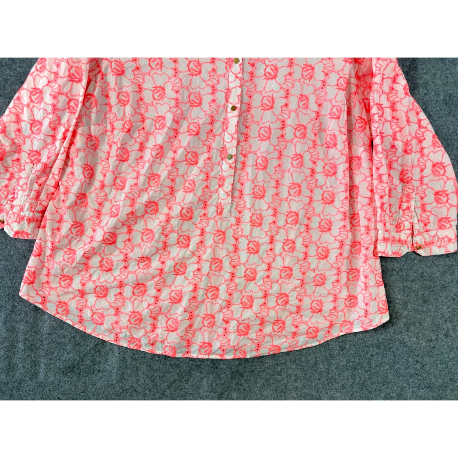 Lands' End Lands' End Shirt Top Womens 18W Hot Pink Floral Embroidered Boho 3/4 Sleeve Collared Shirt Top Womens 18W Size XXL / US 16-18 / IT 52-54 - 4 Thumbnail
