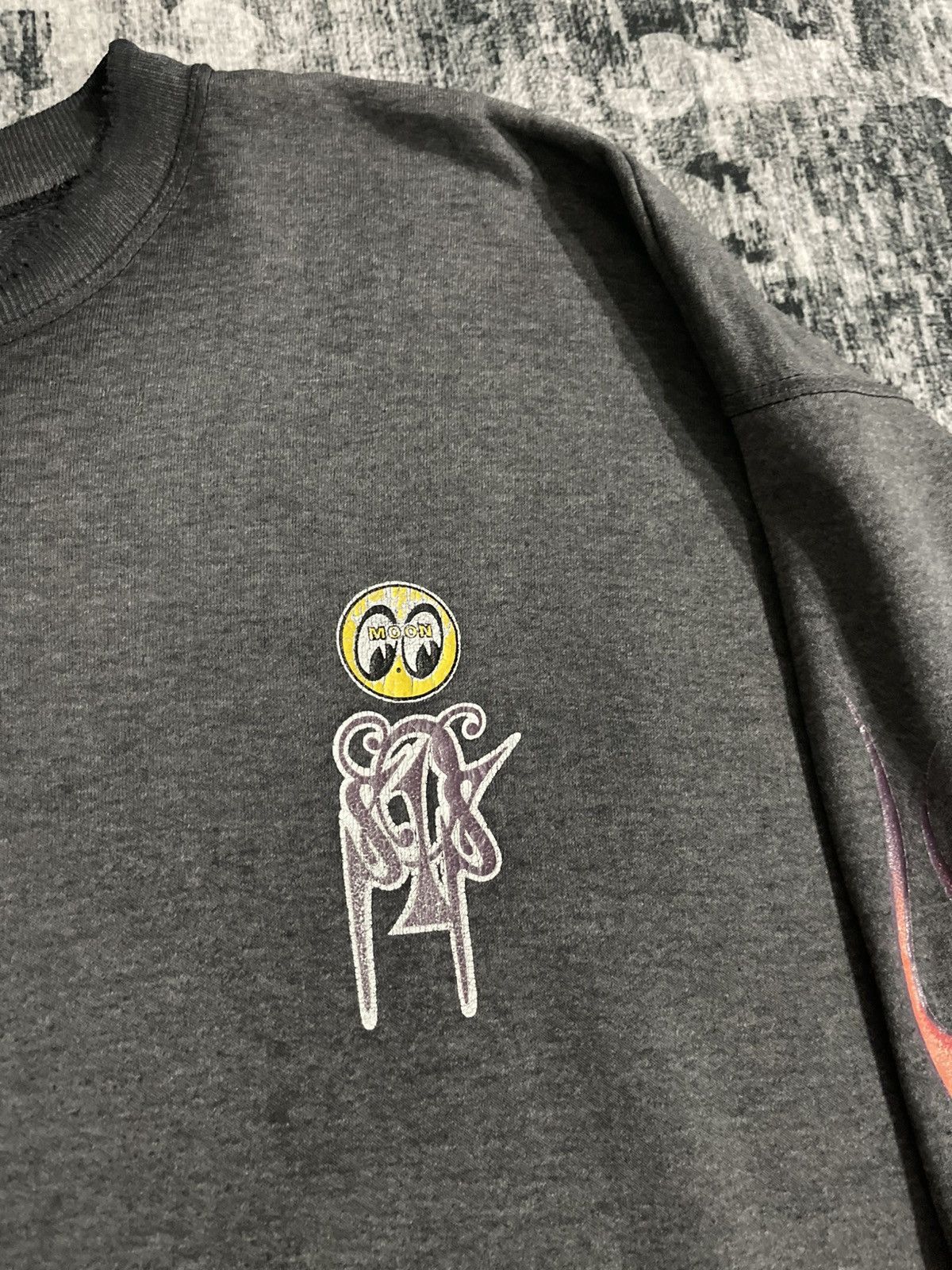 Vintage Vintage Mooneyes Equipment Sweatshirt Size US XL / EU 56 / 4 - 6 Thumbnail