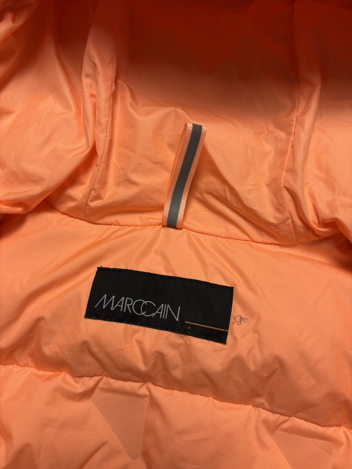 Other Marc Cain Down Puffer Jacket Hooded Apricot Women's N4 (M) Size M / US 6-8 / IT 42-44 - 13 Thumbnail
