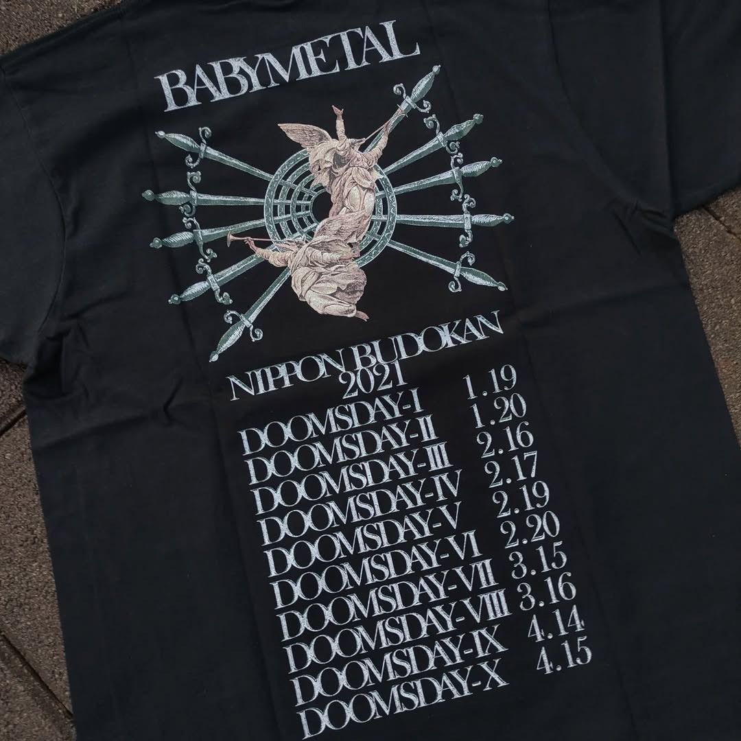 Band Tees BABYMETAL 10 BM Budokan 2021 Rare Tee Size US L / EU 52-54 / 3 - 6 Thumbnail