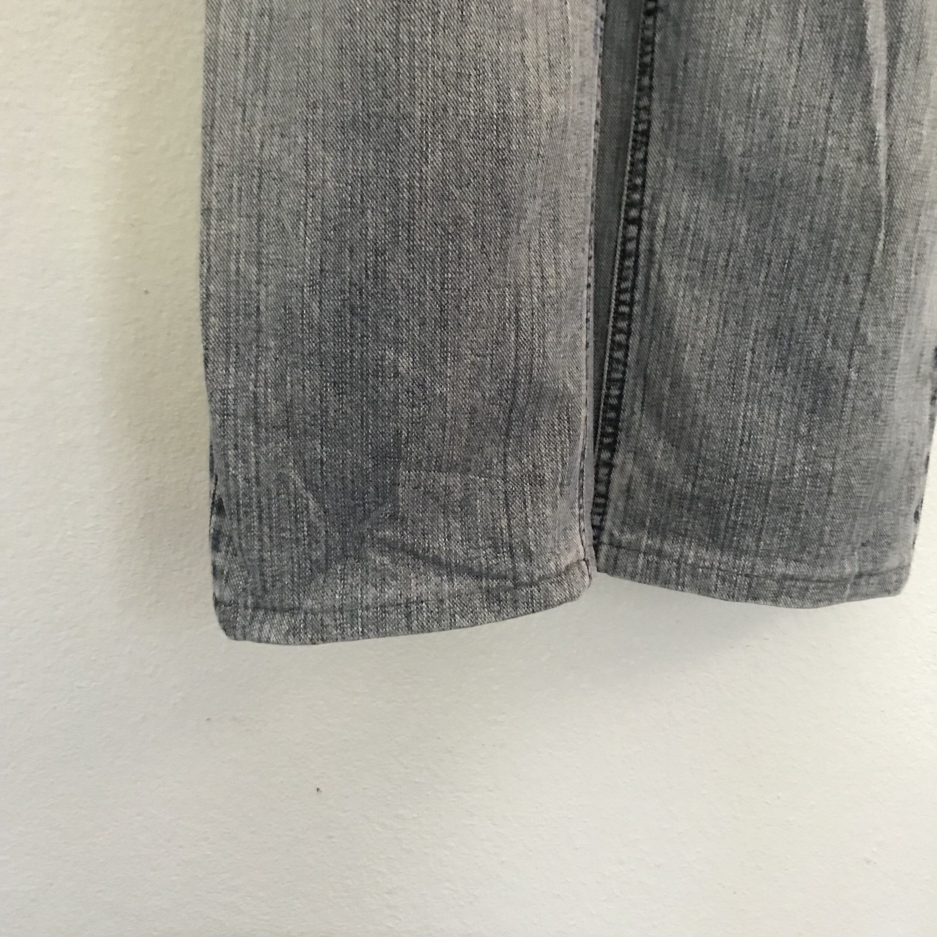 Lee Vintage 90s Lee Light Wash Faded Blue Straigh Flare Size US 29 - 8 Thumbnail