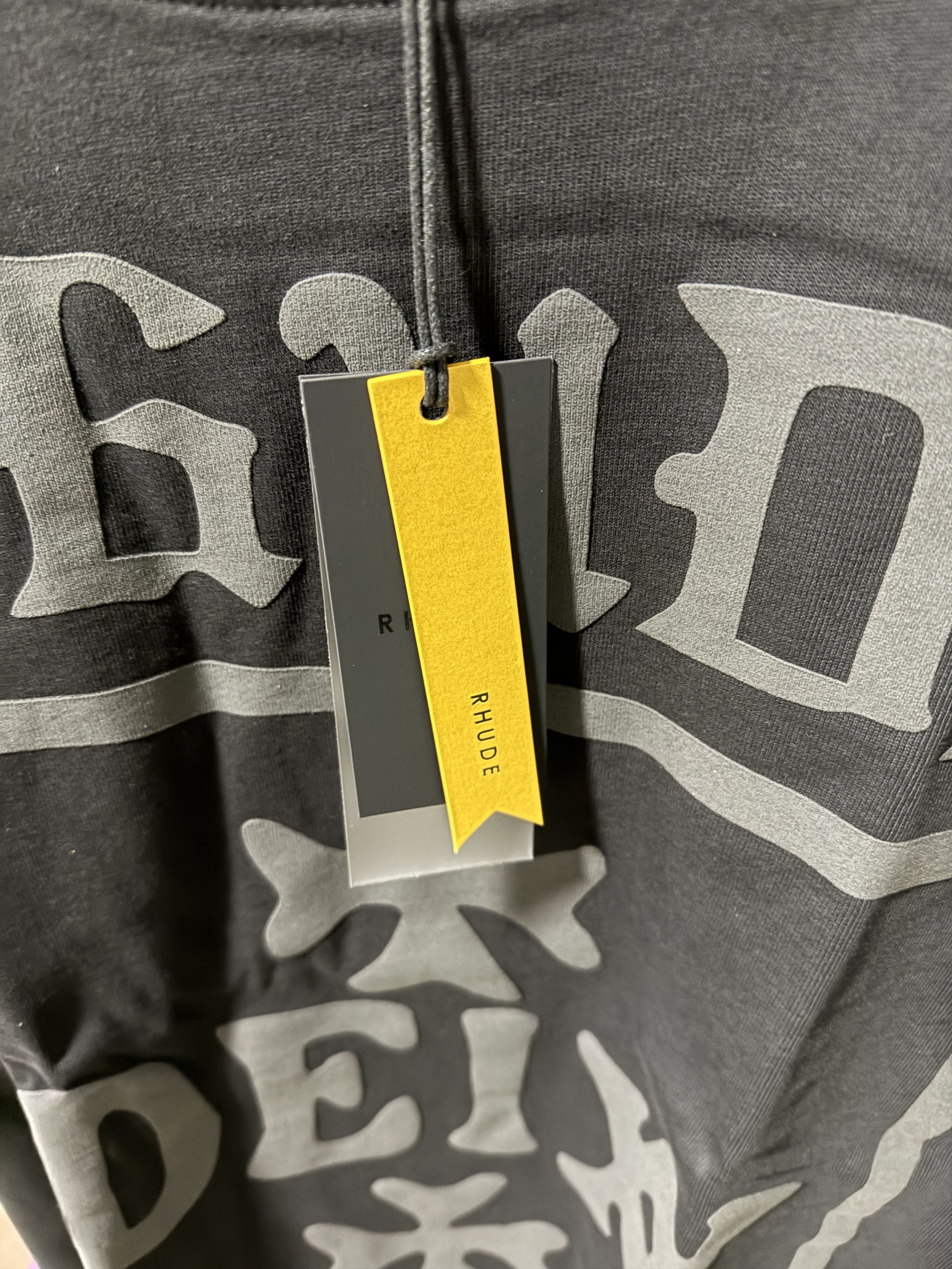 Rhude Rhude Deix Shield Tee 'Black' Size US XL / EU 56 / 4 - 2 Thumbnail