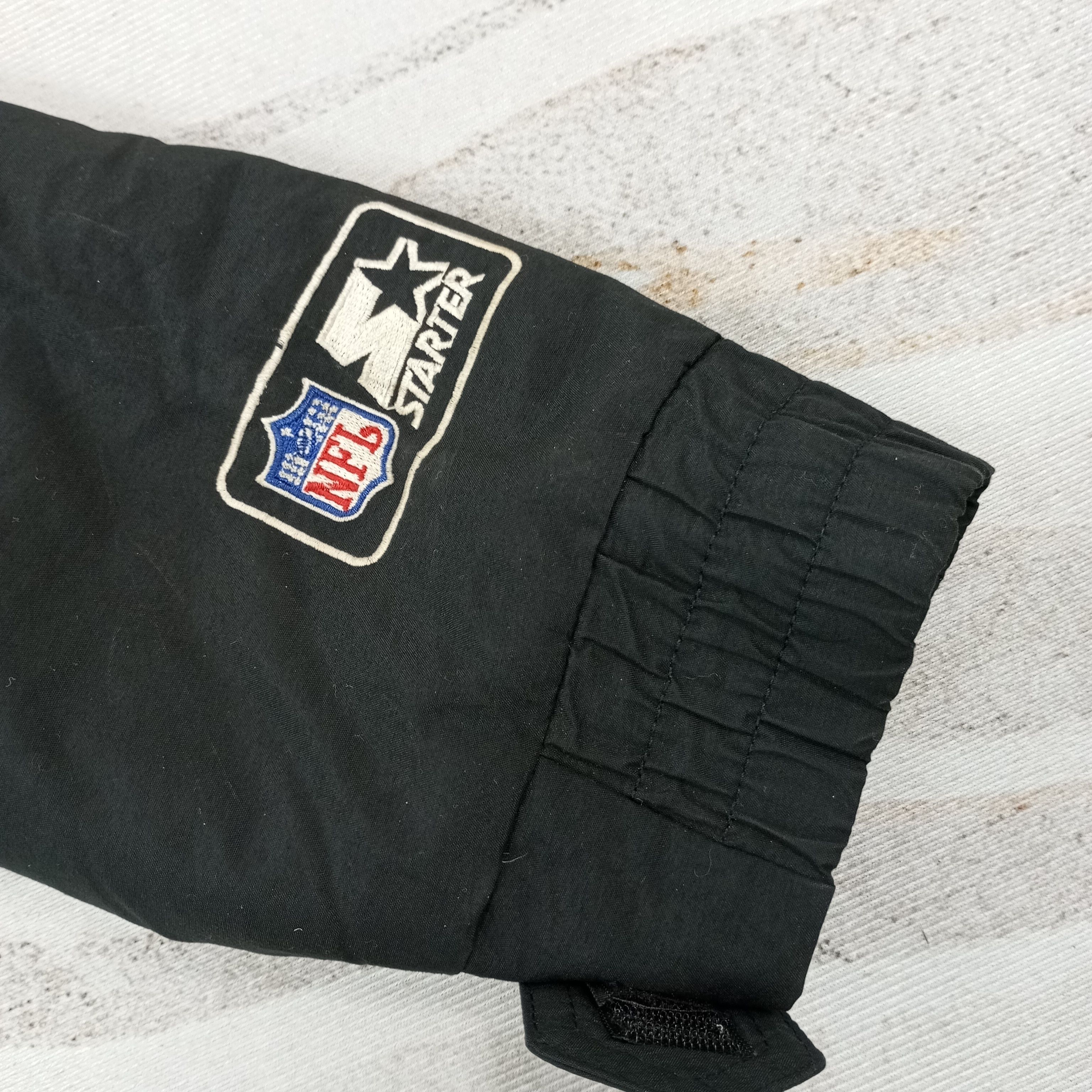 NFL Raiders NFL Football Team Jacket c230n24 Size US XXL / EU 58 / 5 - 7 Thumbnail