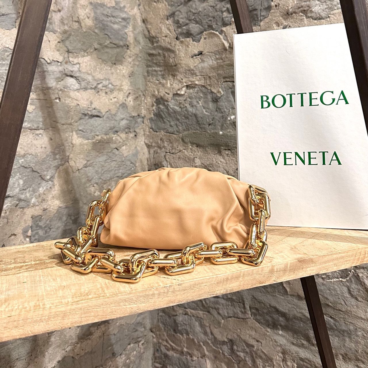 Bottega Veneta Bottega Veneta Light Brown Leather The Chain Pouch Clutch Size ONE SIZE - 1 Thumbnail