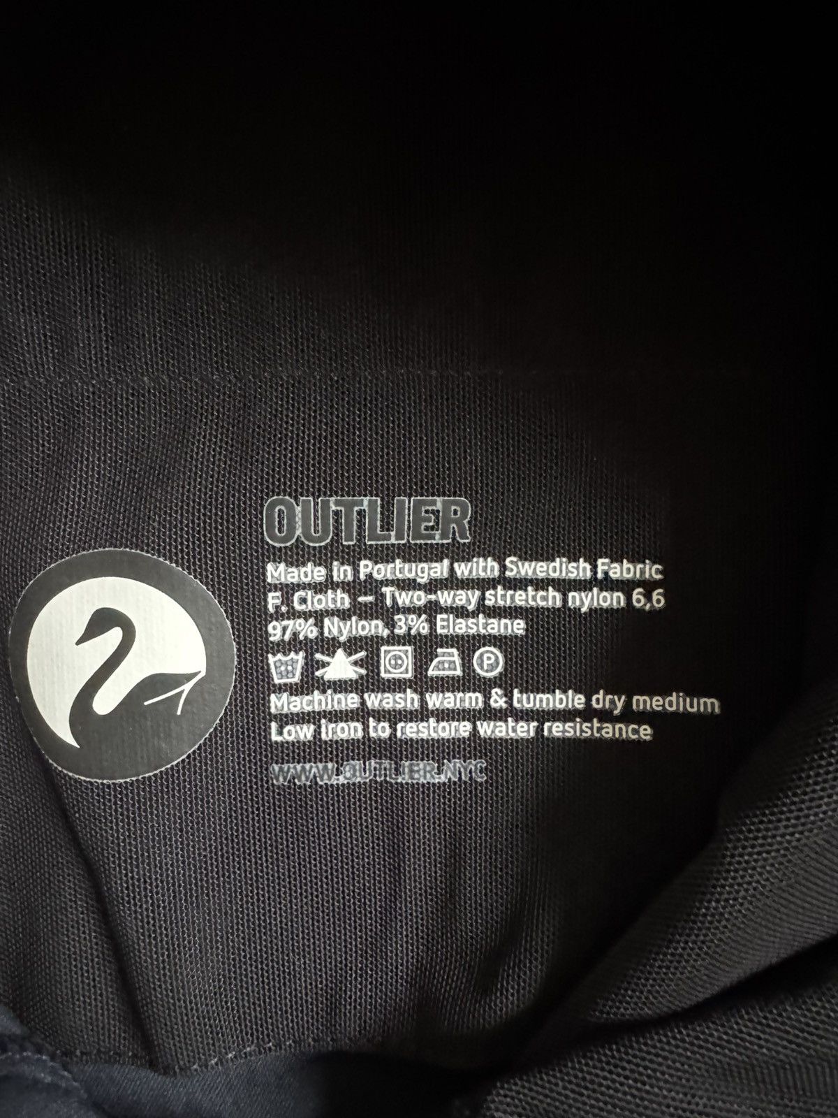 Outlier Futuredarts - Dark Navy Size US 32 / EU 48 - 4 Thumbnail