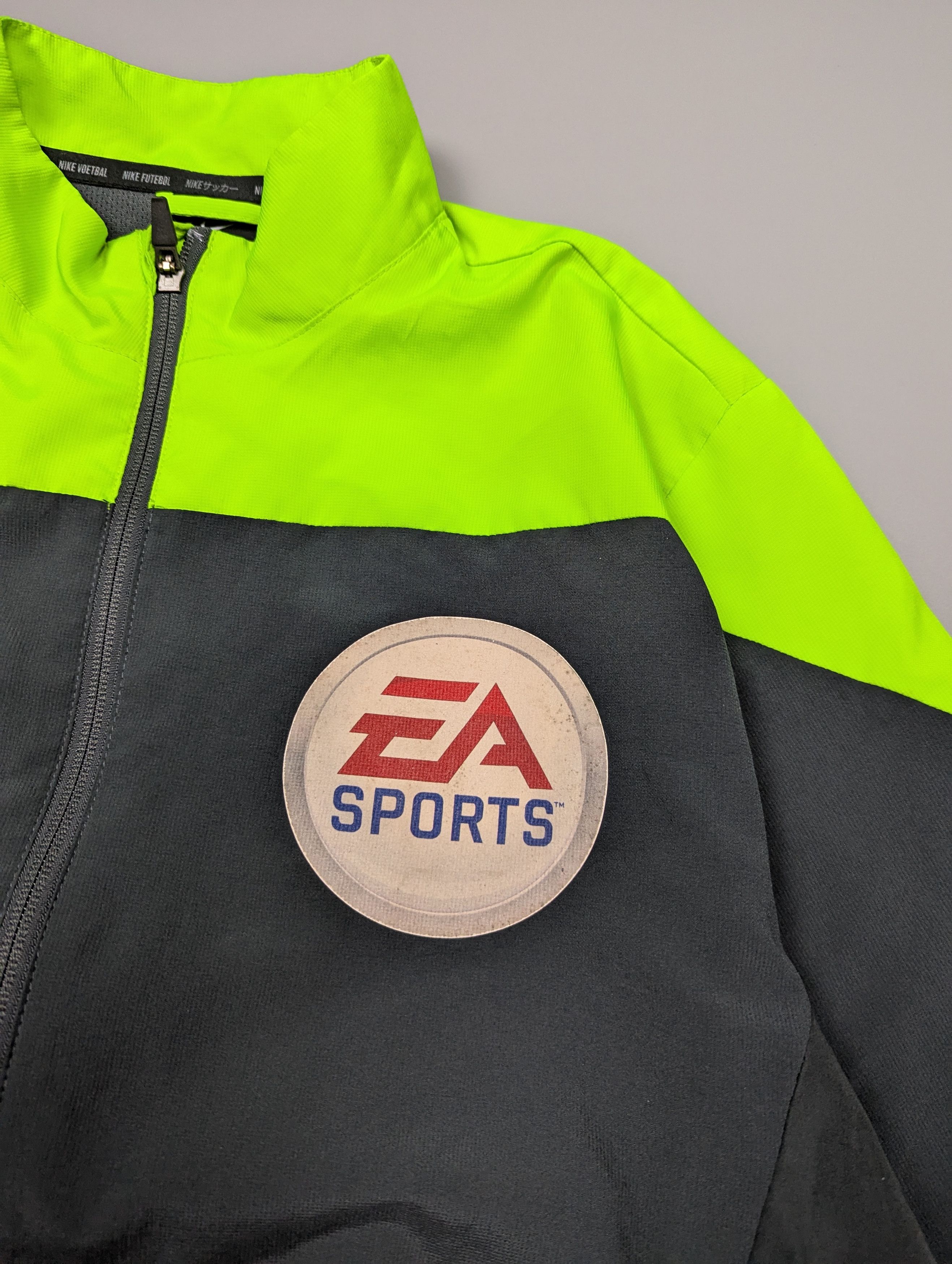 Nike Nike EA Sports Dri-FIT VTG Full Zip Jacket L Size US L / EU 52-54 / 3 - 5 Thumbnail