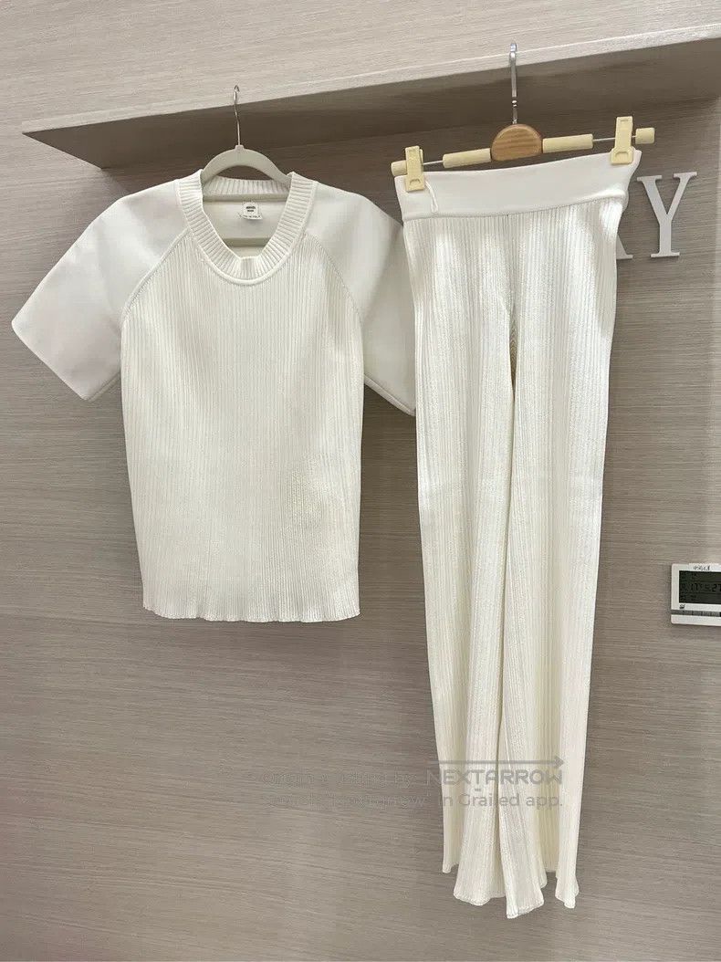 Hermes Hermes White Ruffled Set Without Belt Top and Pants Size XXS / US 00 / IT 34 - 1 Thumbnail